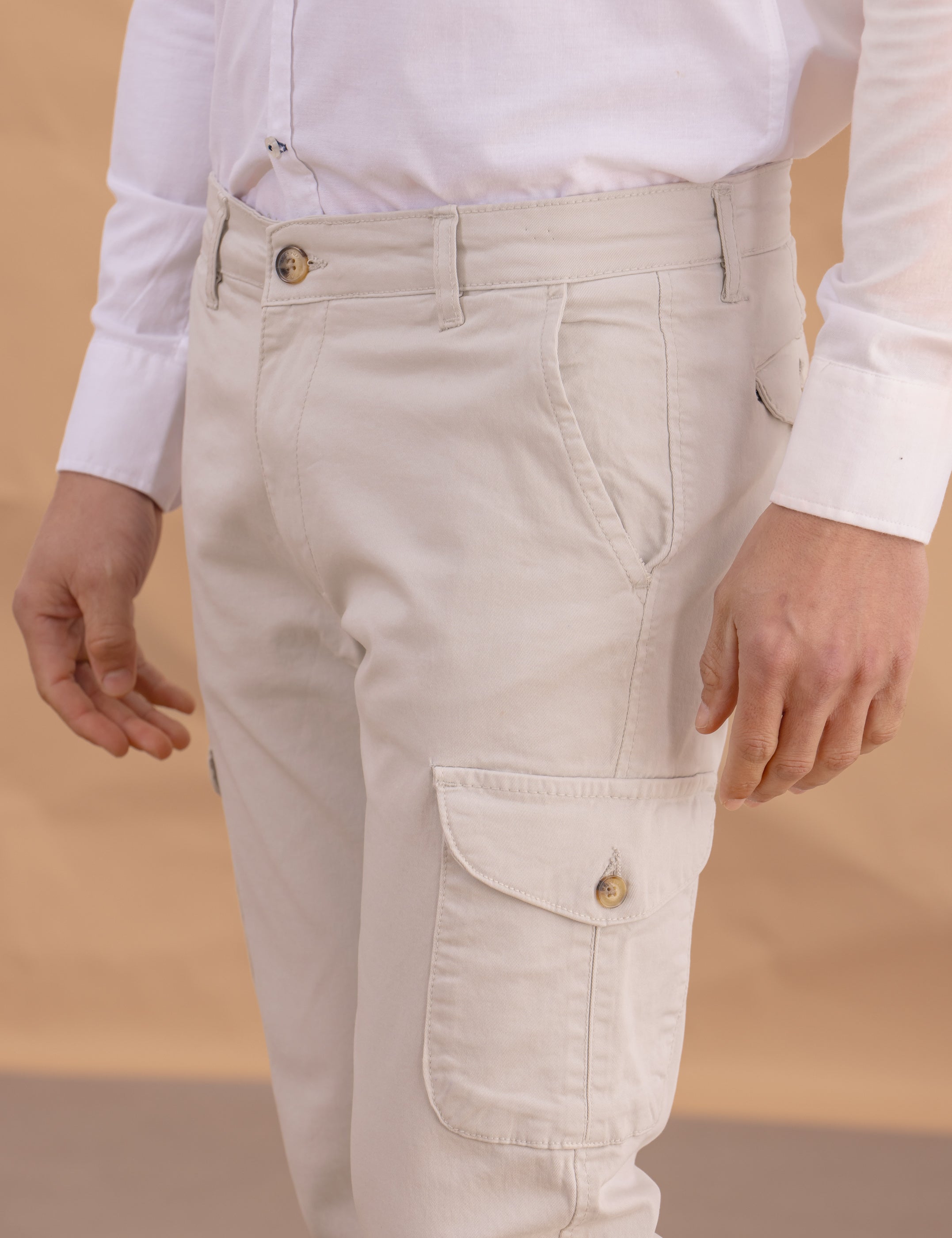 PANTALÓN CHINO CARGO