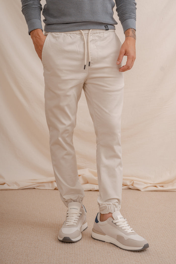 PANTALÓN JOGGER CASUAL GRÍS