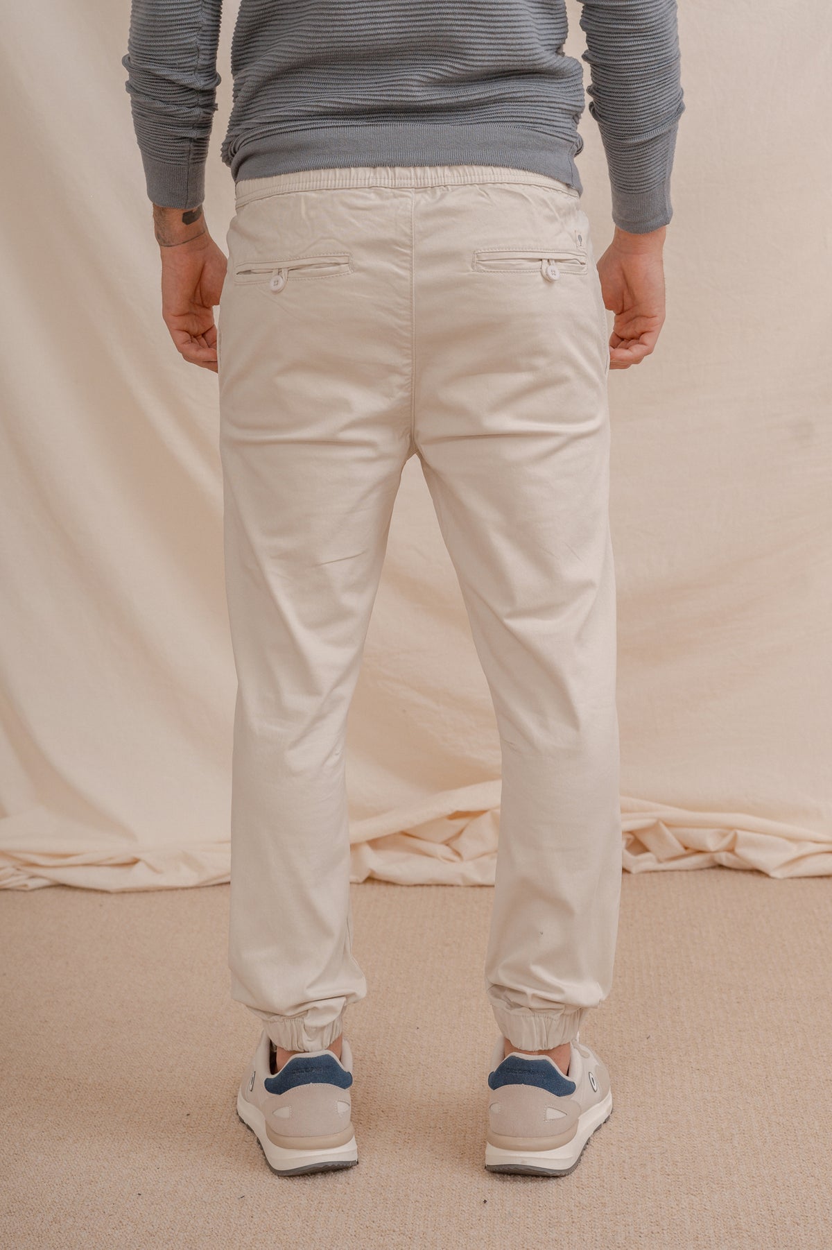 CALÇAS JOGGER CASUAIS CINZENTAS