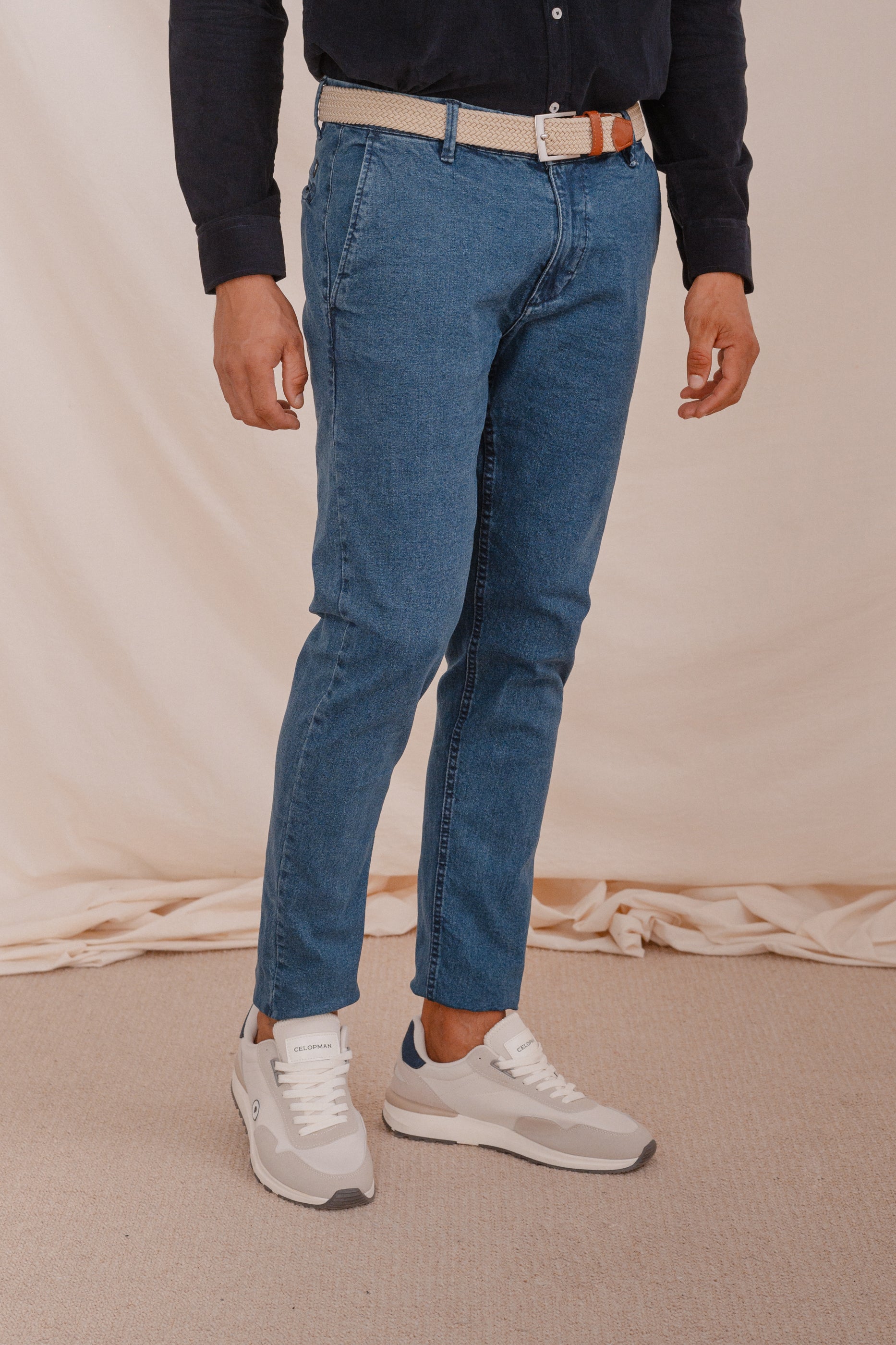 PANTALÓN CHINO SLIM DENIM