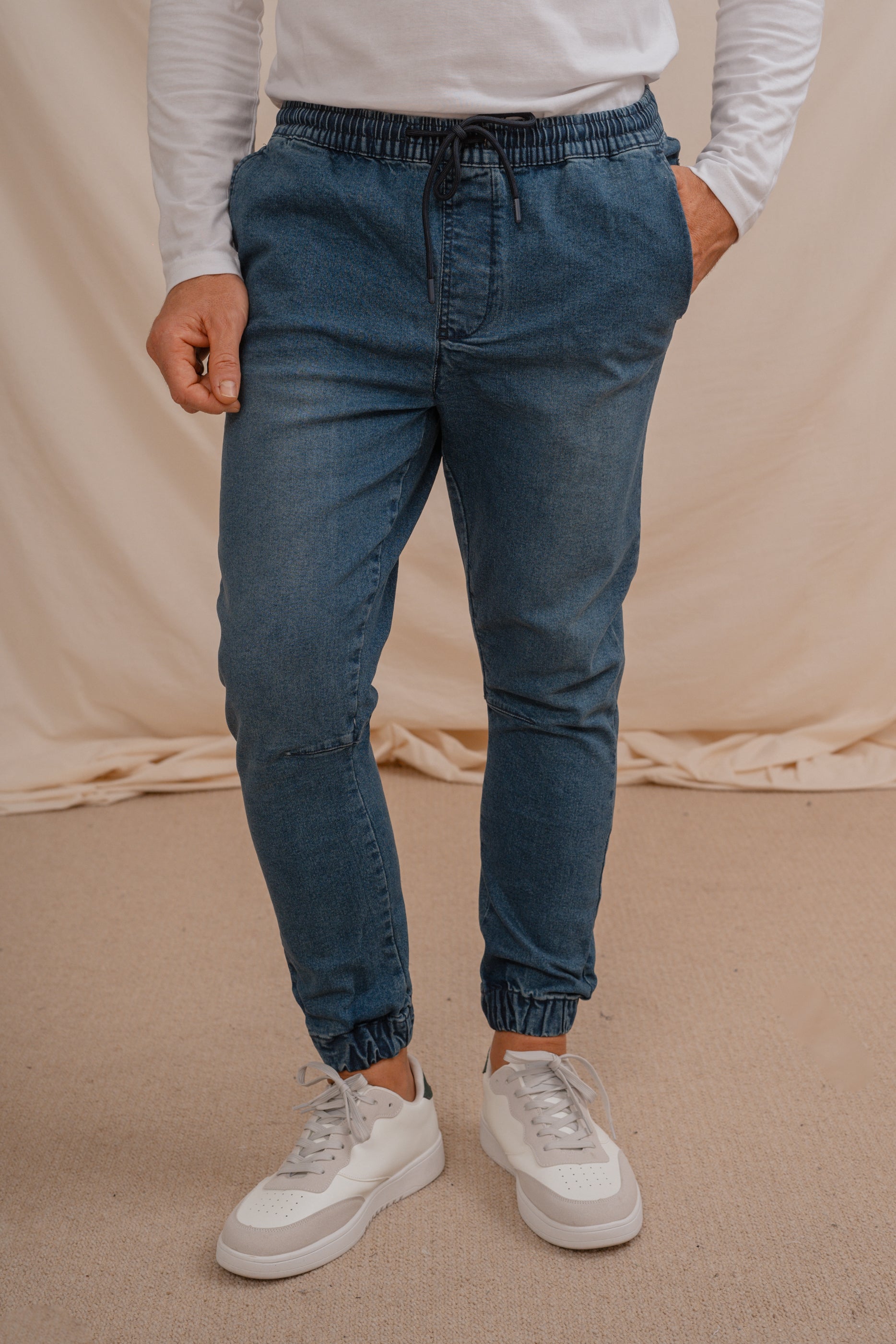 PANTALON JOGGER DENIM