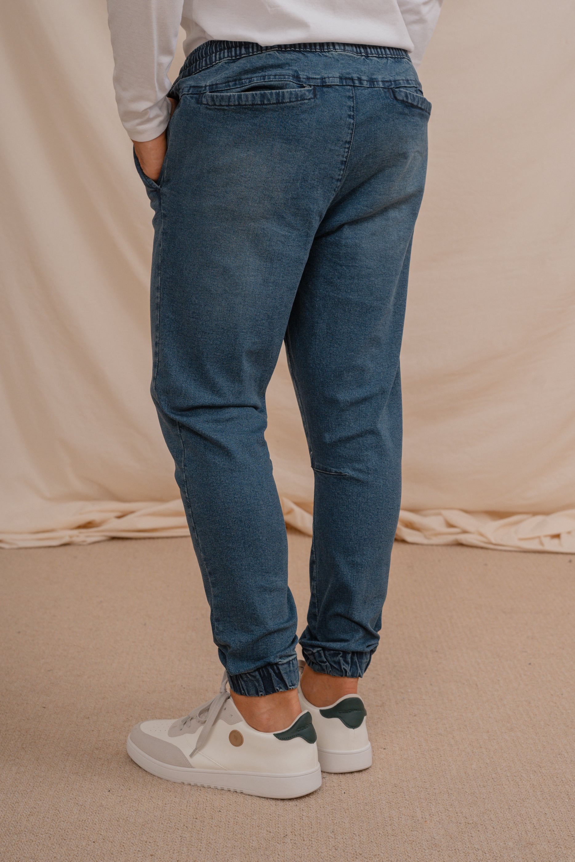 PANTALON JOGGER DENIM