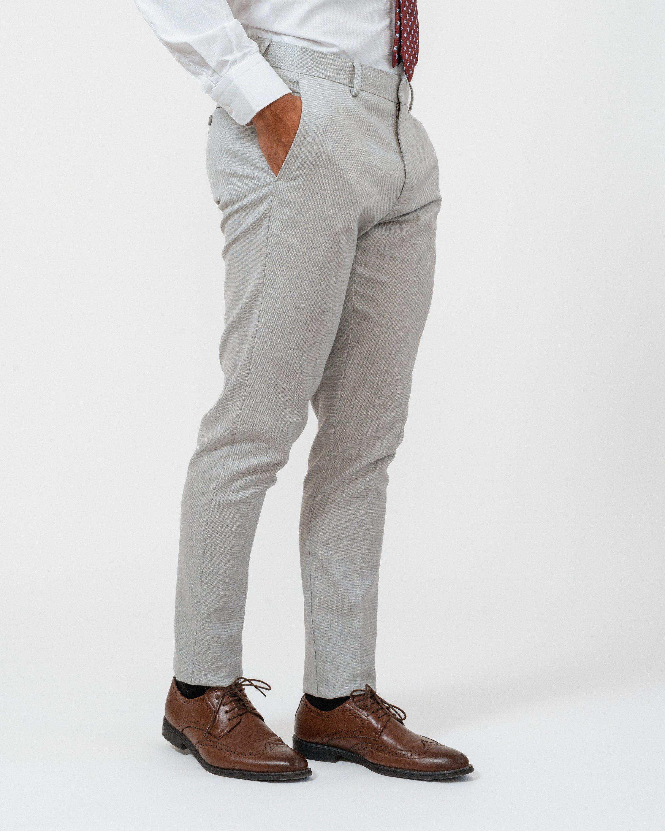PANTALÓN DE TRAJE GRIS