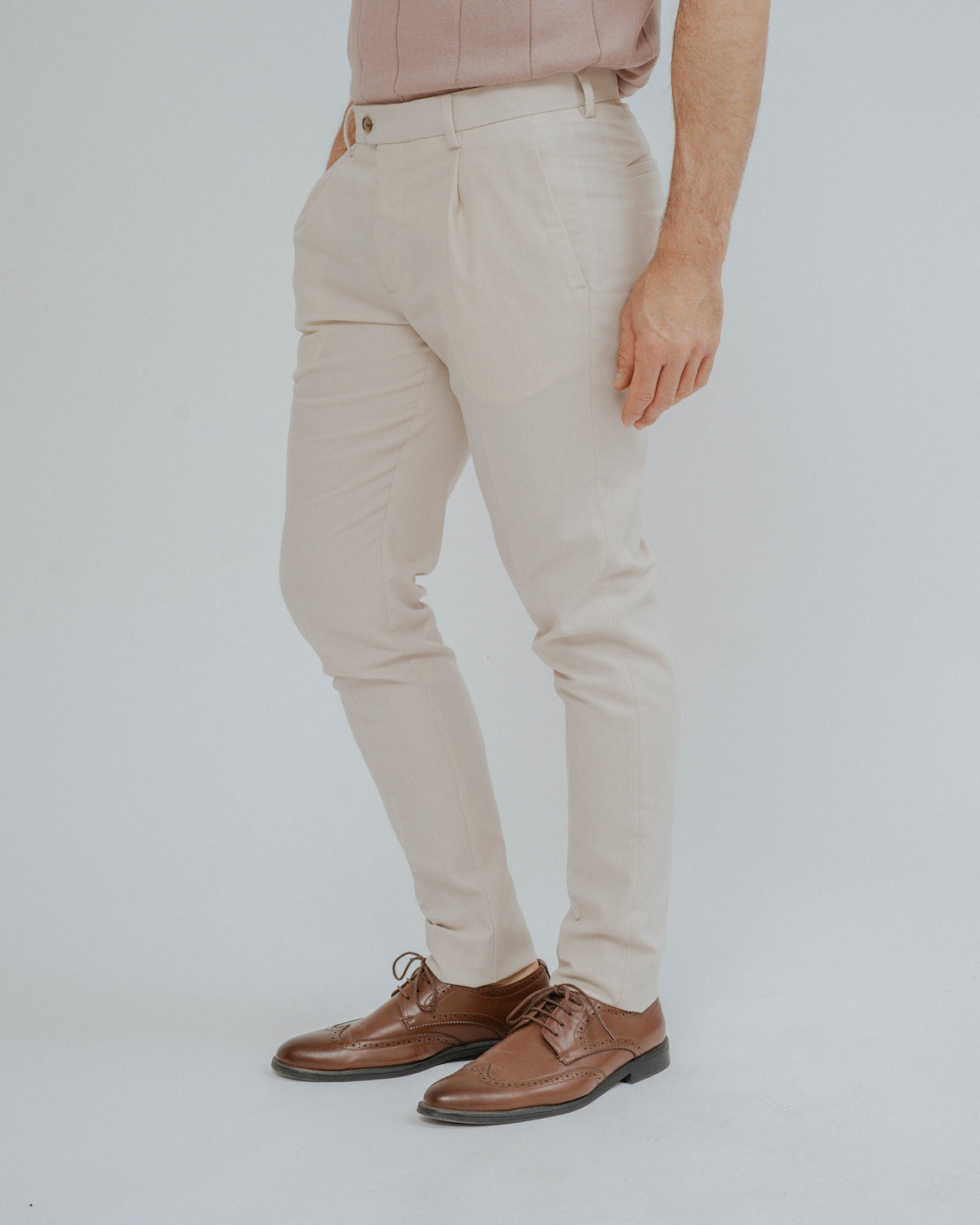 CALÇA CASUAL FATO PREGAS BEGE