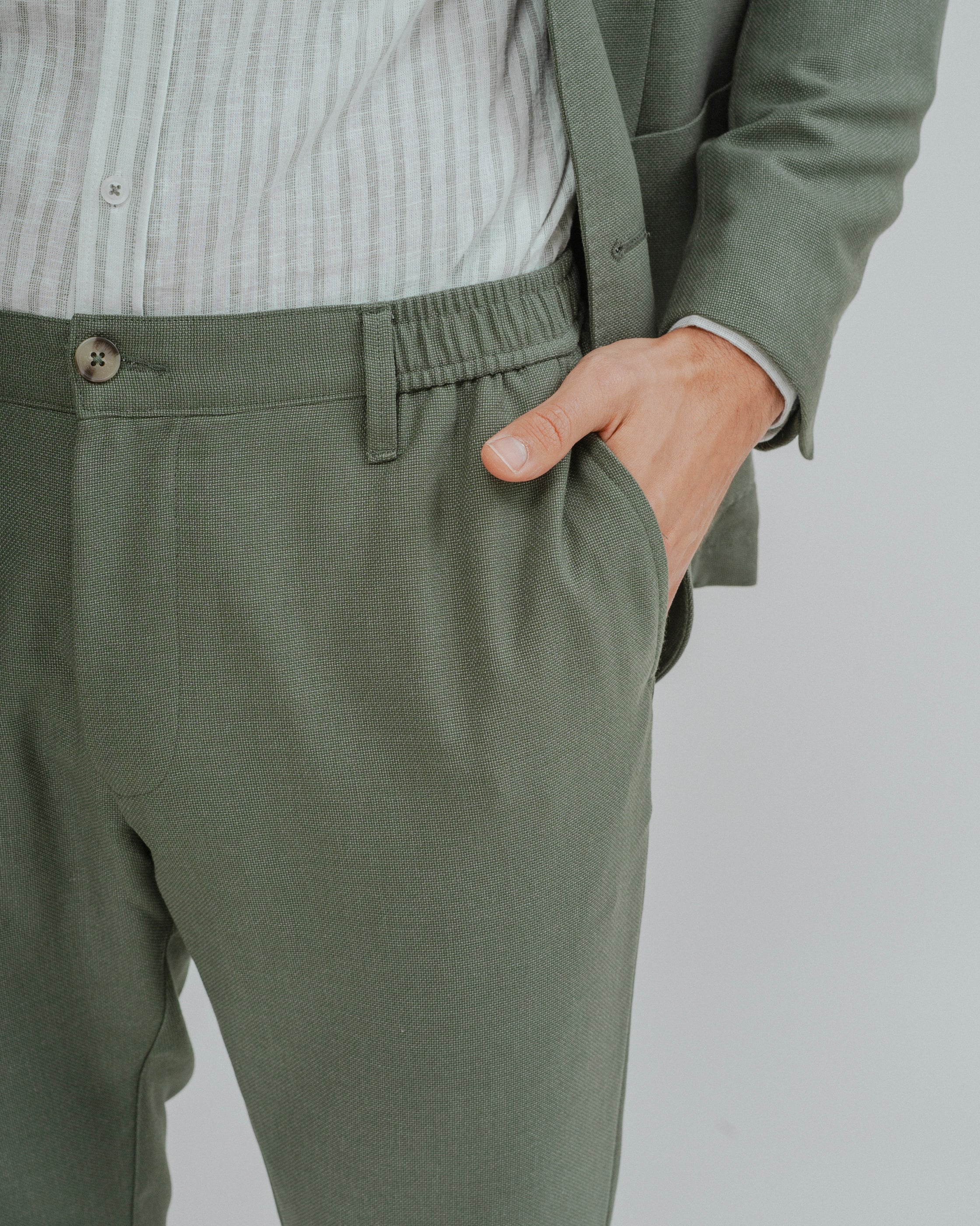 PANTALÓN CASUAL GOMA VESTIR VERDE