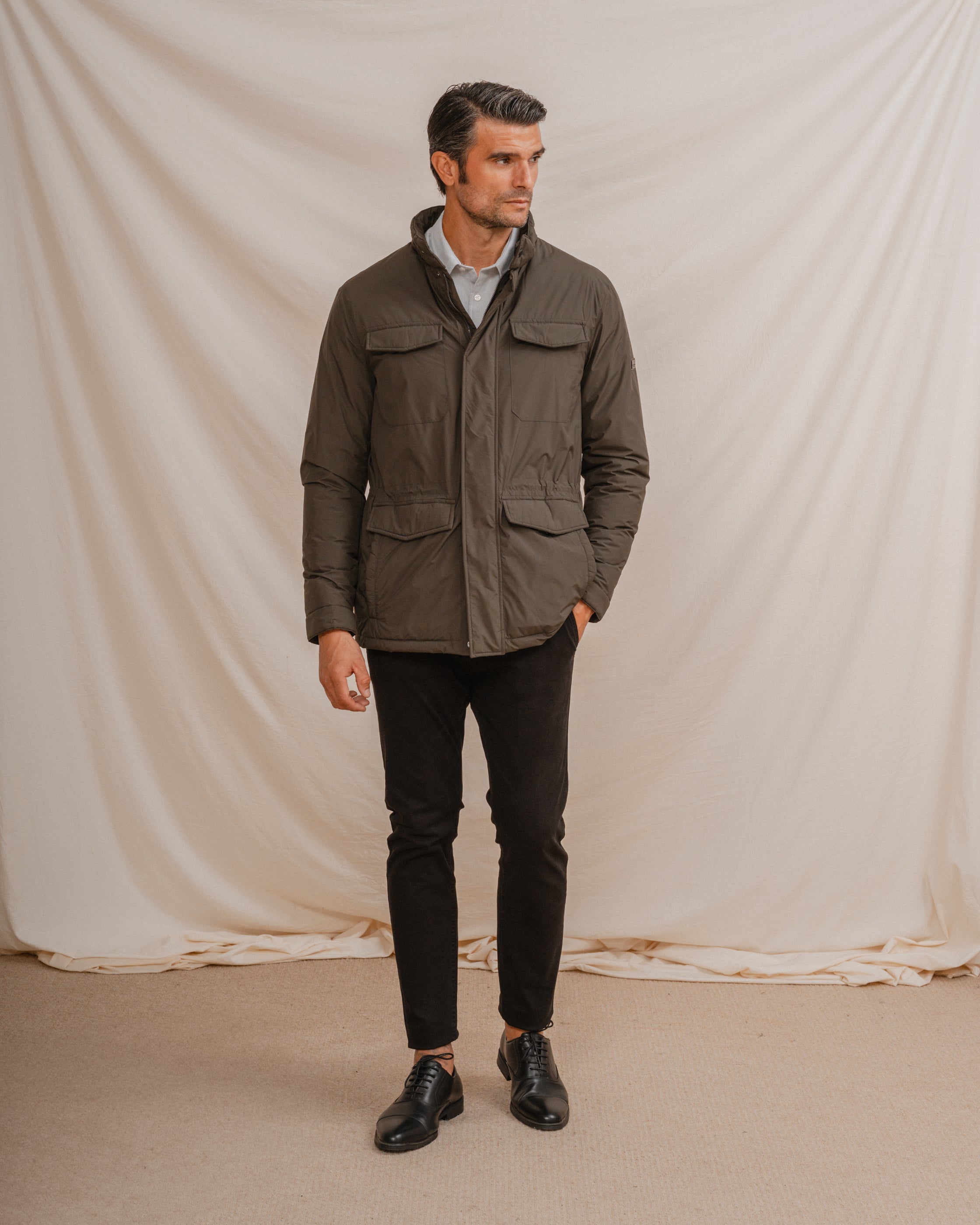 CHINO BÁSICO SLIM NEGRO