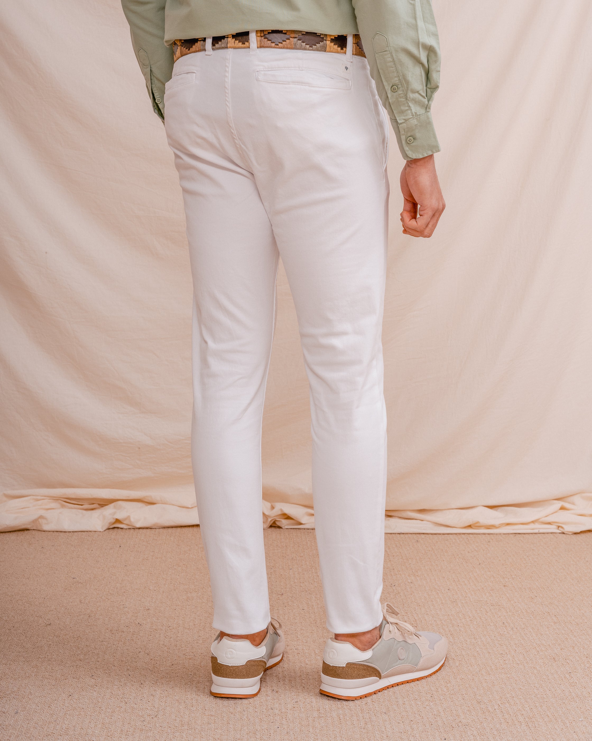 CHINO BÁSICO SLIM BLANCO