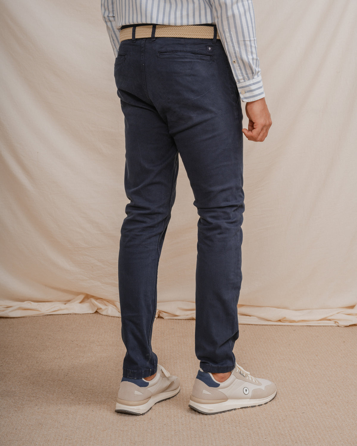 CALÇA CHINO BÁSICA SLIM MARINHO