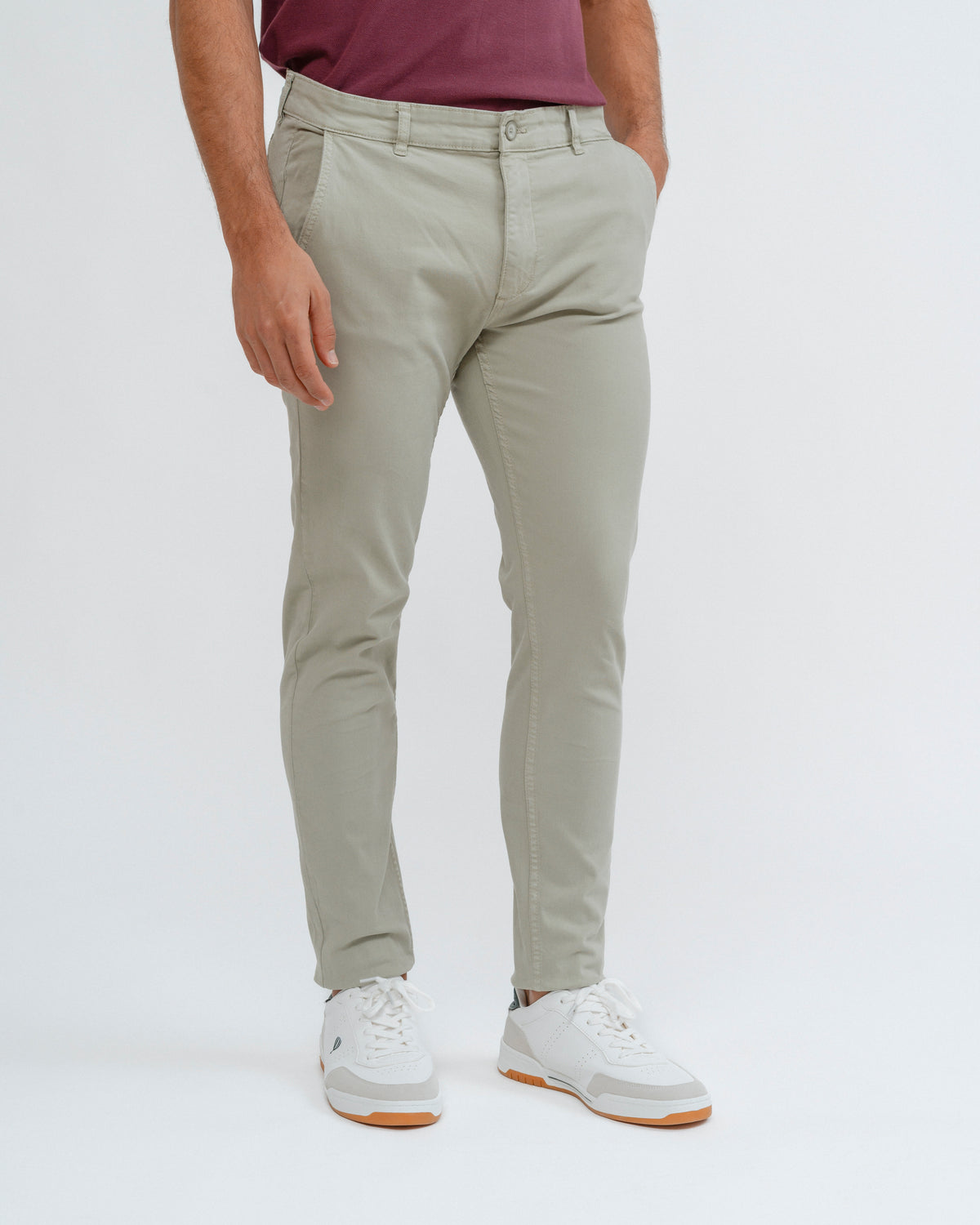 CALÇAS CHINO SLIM VERDES