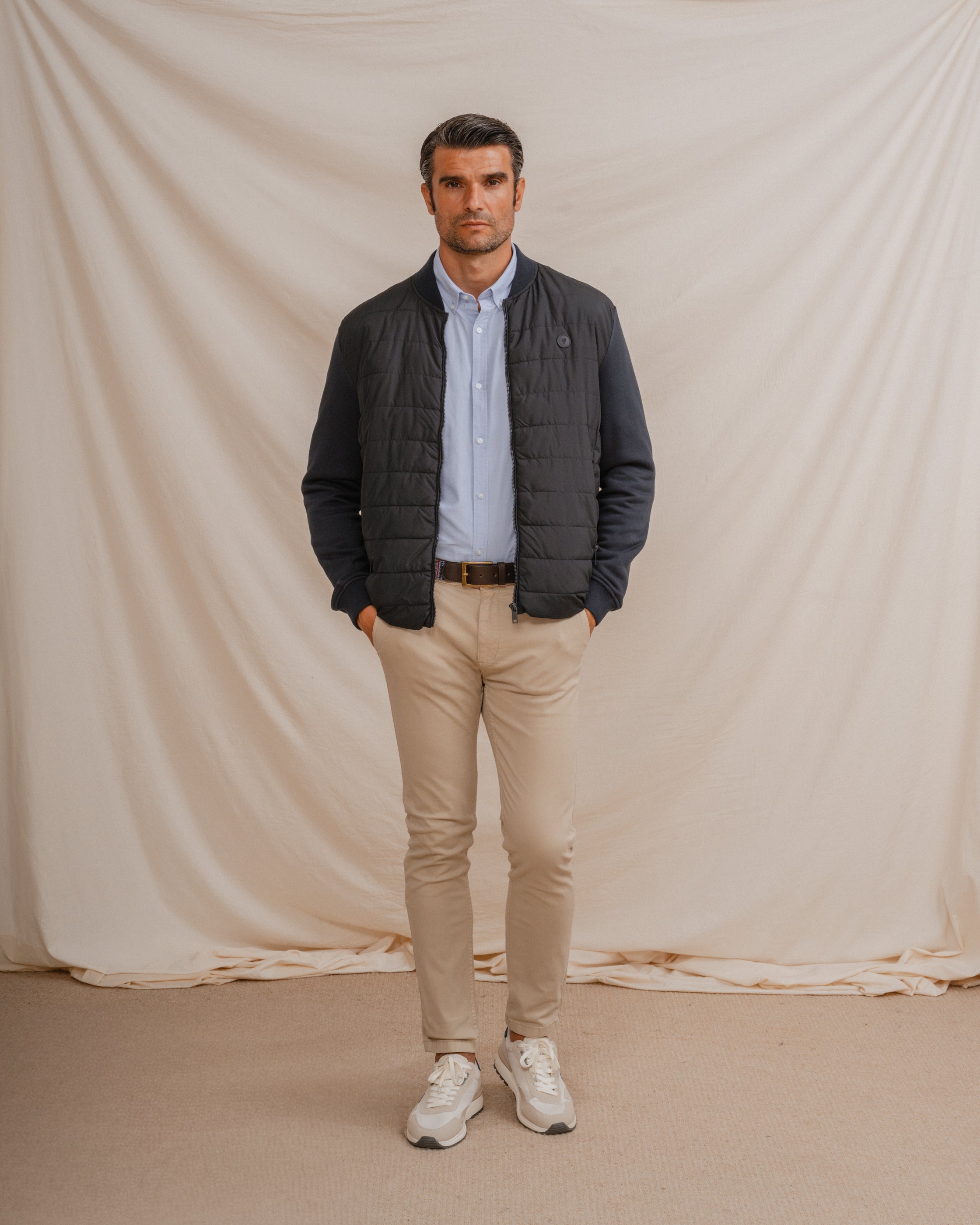 CHINO BÁSICO SLIM BEIGE