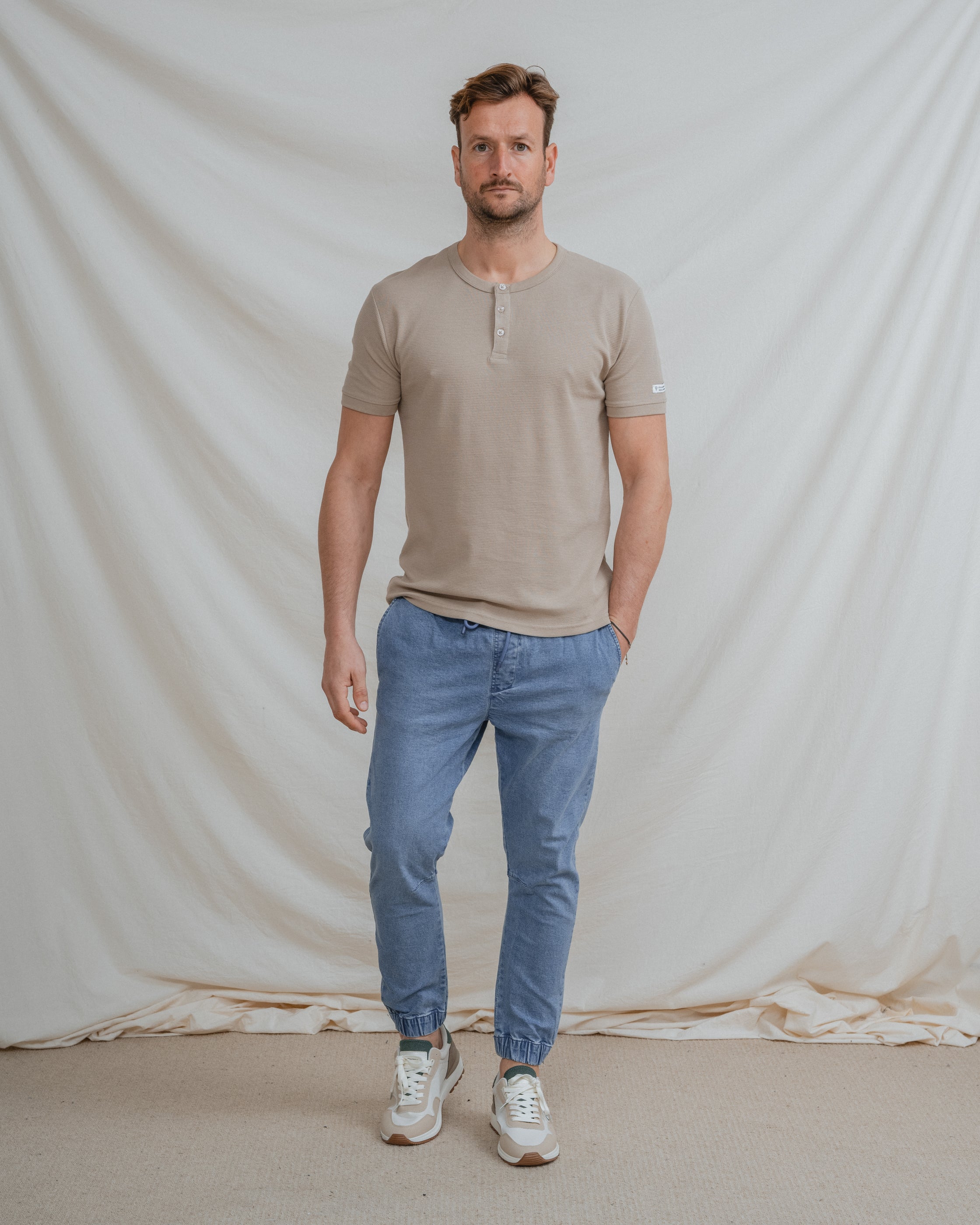 PANTALON JOGGER DENIM