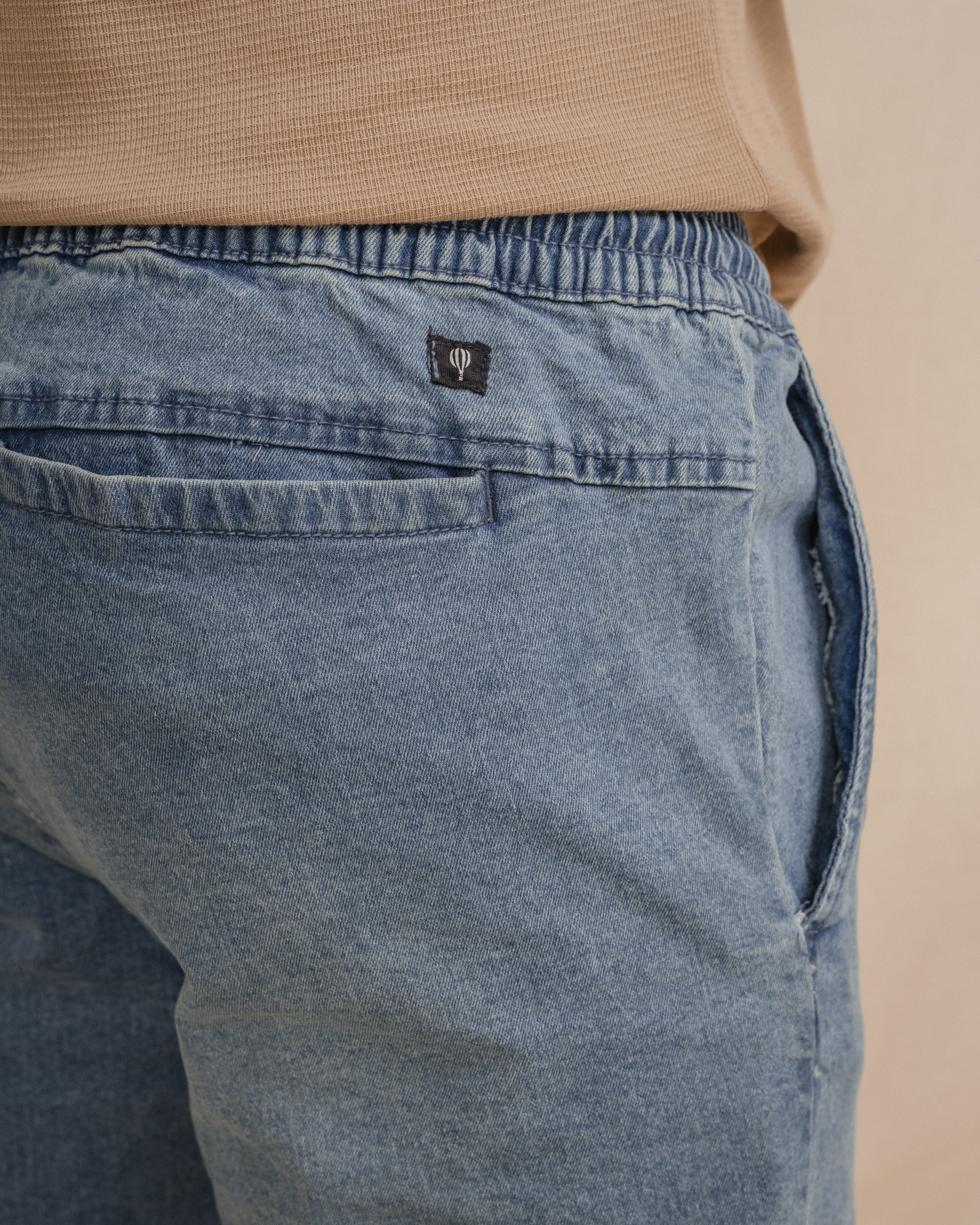 PANTALON JOGGER DENIM