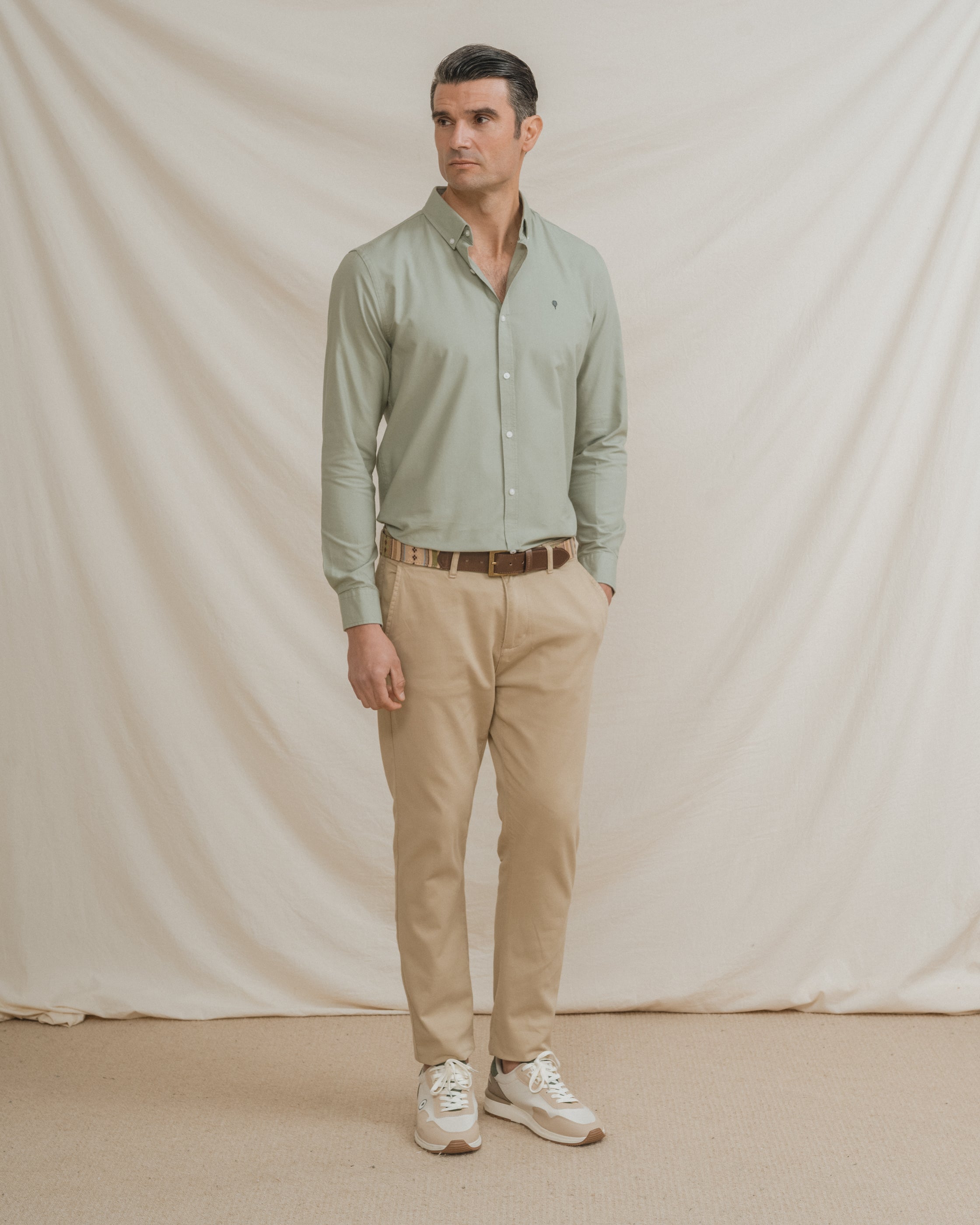CHINO SLIM PIQUÉ BEIGE