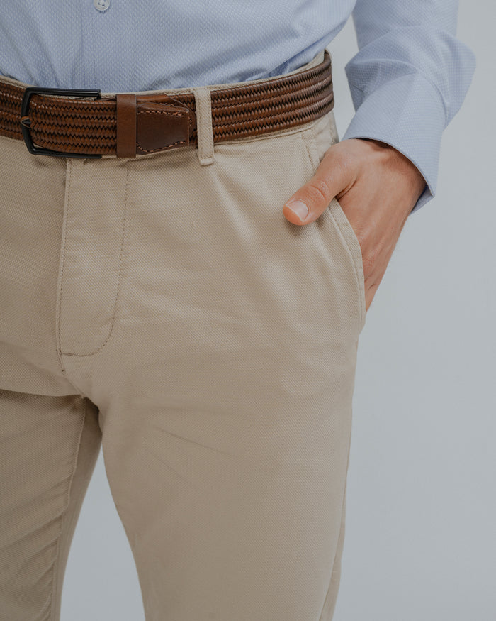 CHINO SLIM PIQUÉ BEIGE