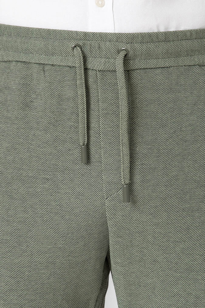 PANTALÓN TRAJE PUNTO VERDE
