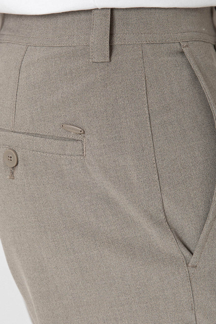 PANTALÓN CASUAL DE VESTIR TAUPE