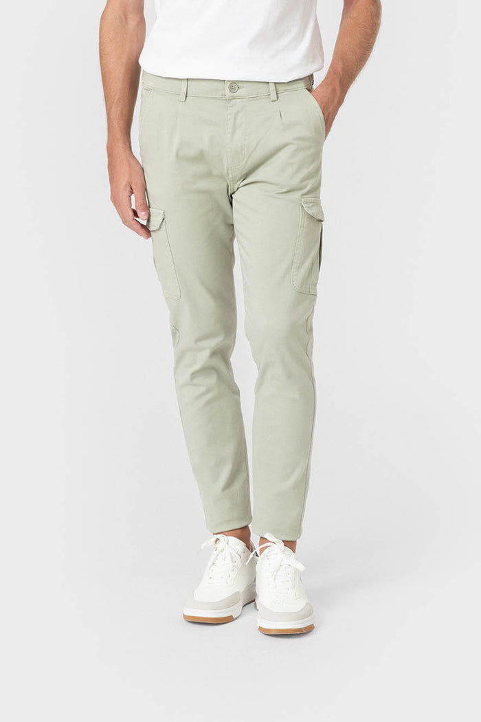 PANTALÓN CHINO SLIM PINZAS CARGO