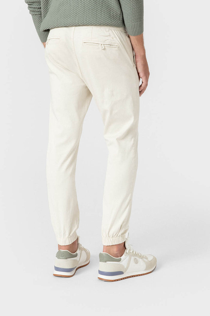 PANTALÓN JOGGER CASUAL BEIGE