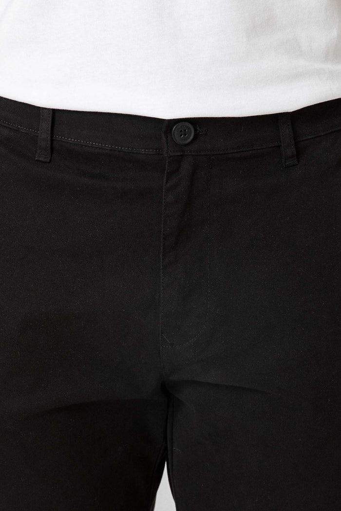 CHINO BÁSICO SLIM NEGRO