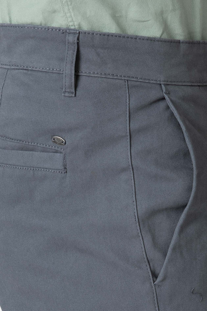 CHINO BÁSICO SLIM AZUL