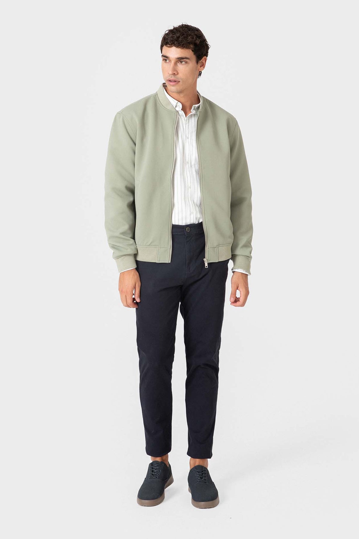 CHINO BÁSICO SLIM AZUL