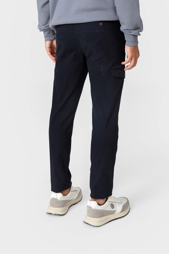 PANTALÓN CHINO CARGO AZUL