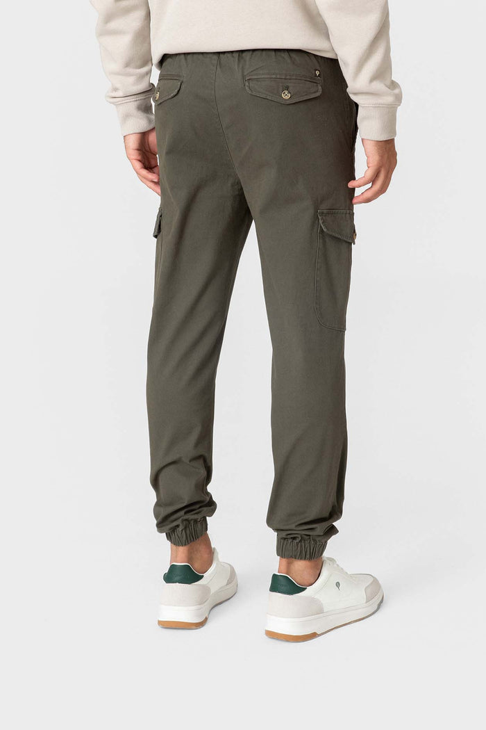 PANTALÓN JOGGER CARGO KAKI