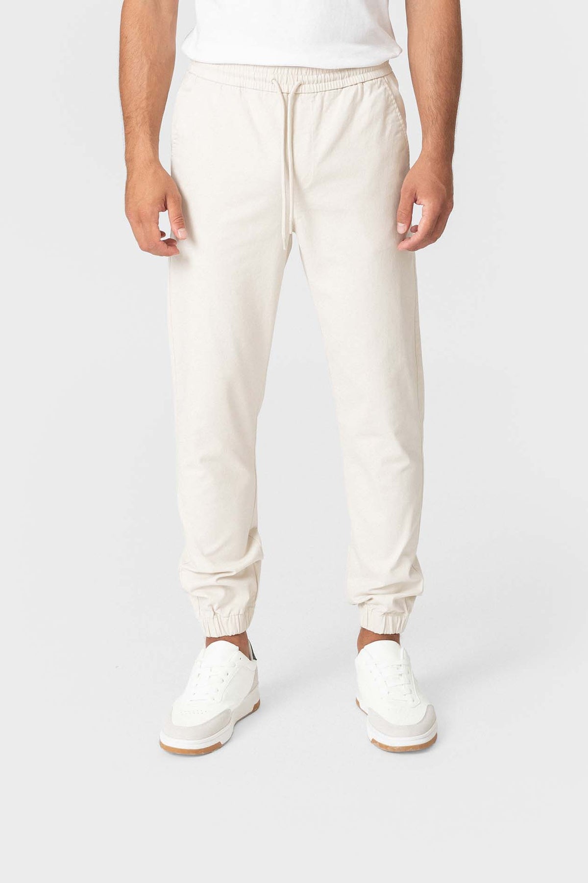 PANTALÓN JOGGER BEIGE
