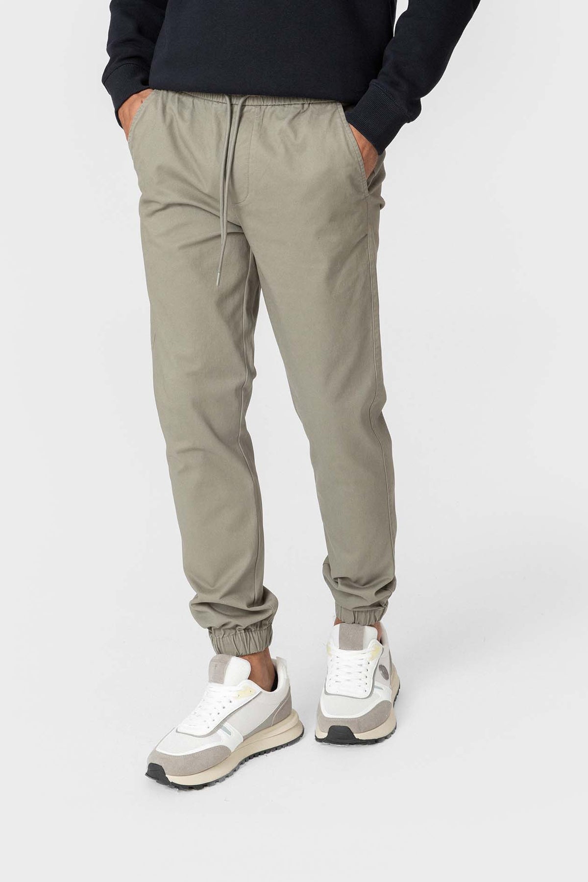 PANTALÓN JOGGER VERDE