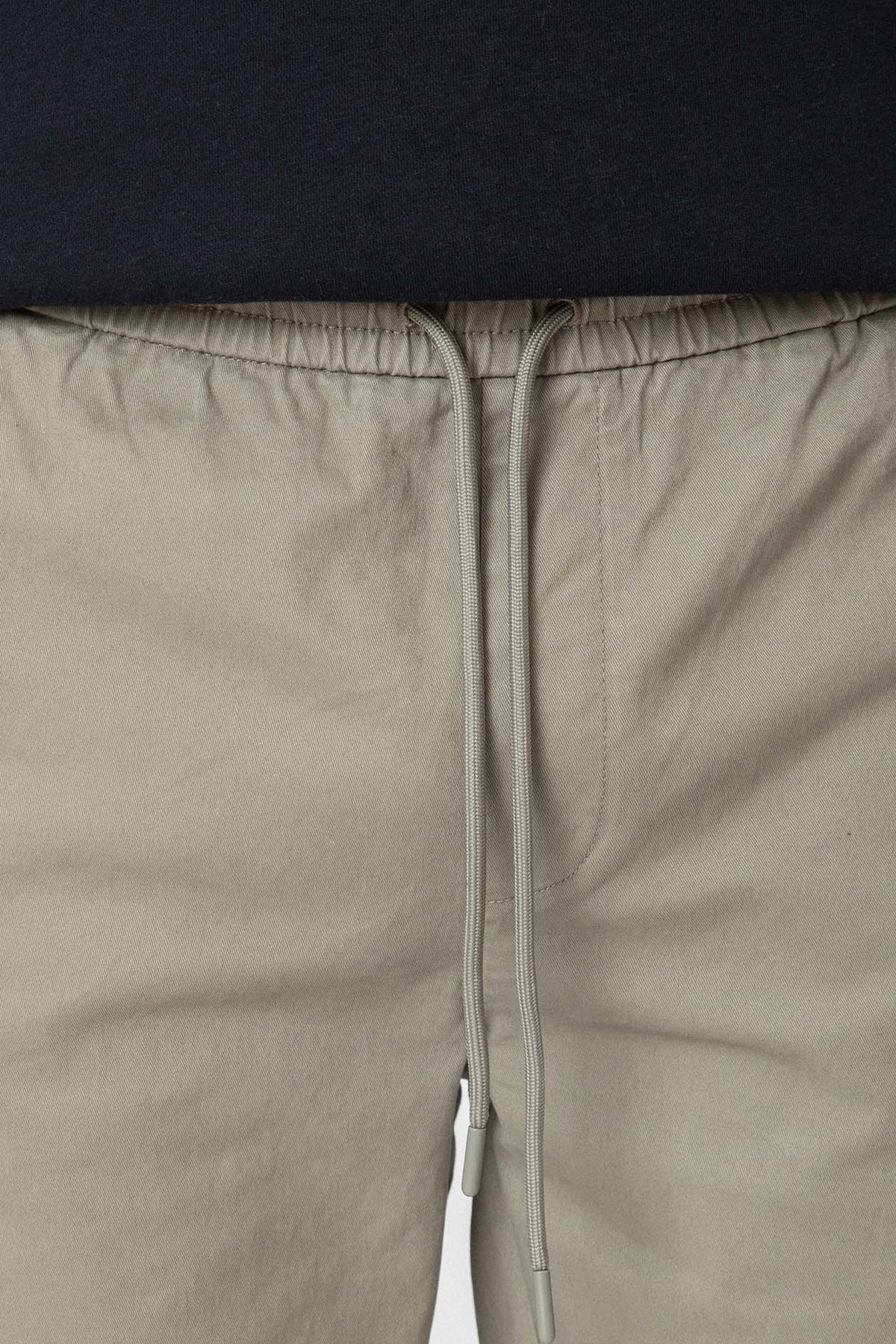 PANTALÓN JOGGER VERDE