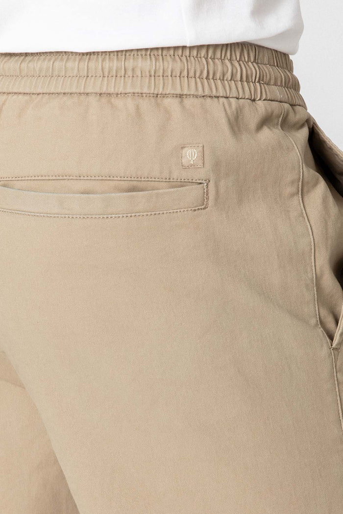 PANTALÓN JOGGER CÁMEL