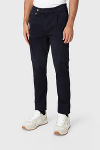PANTALÓN CHINO CARGO PINZAS MARINO