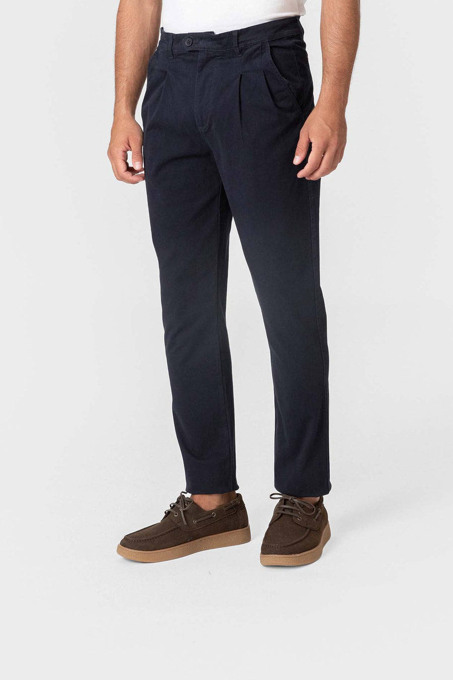 Chinos