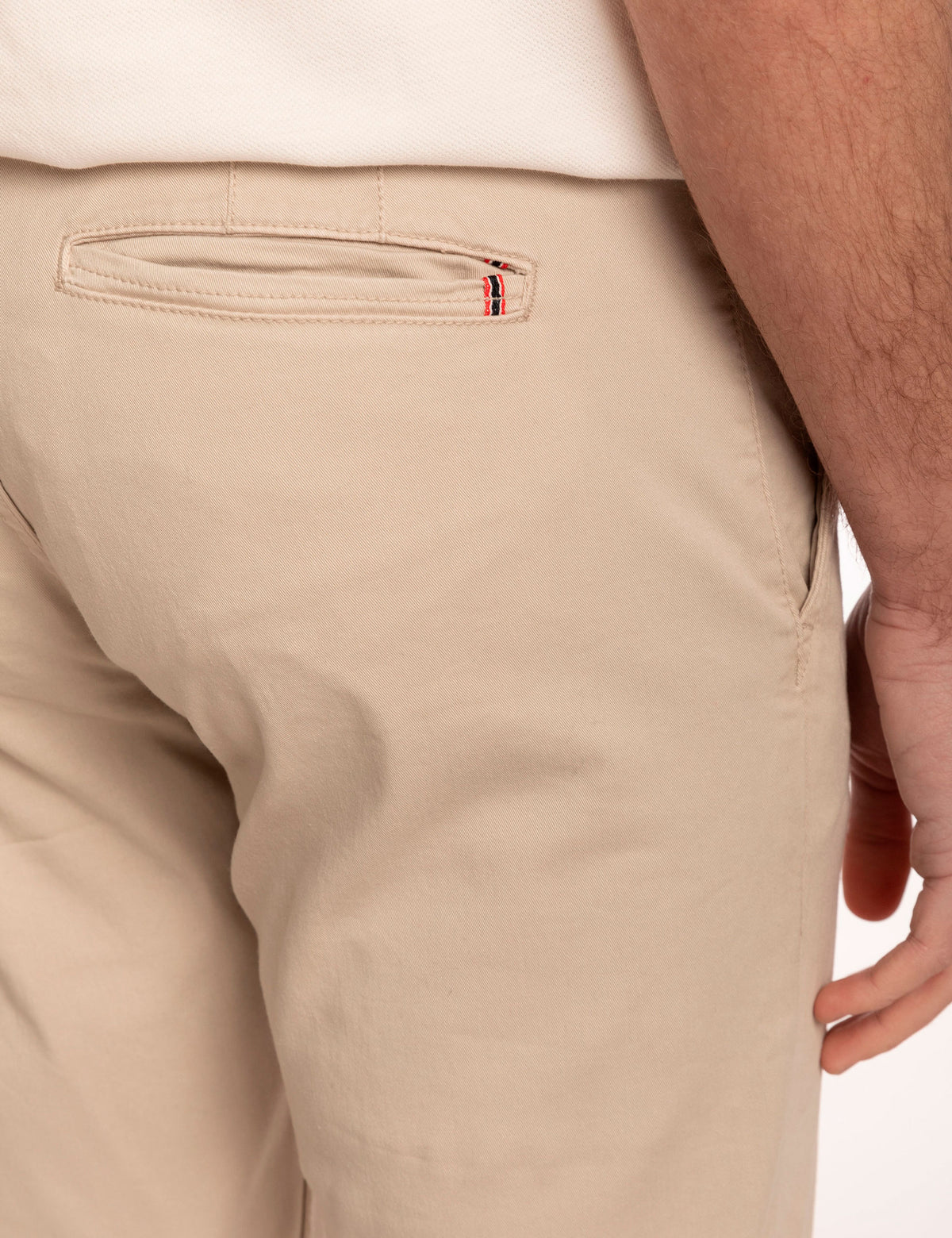 CALÇAS CHINO SKINNY BEGE