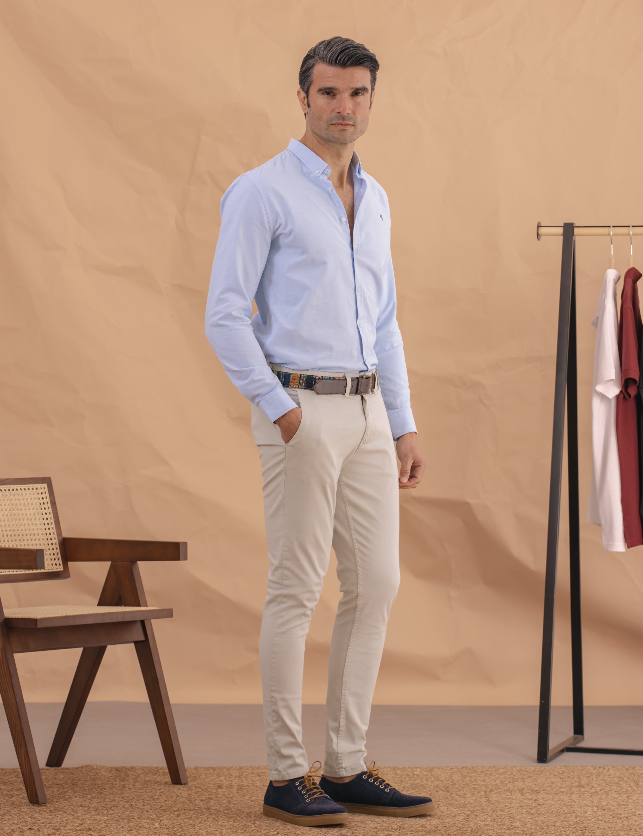 CHINO BÁSICO SKINNY