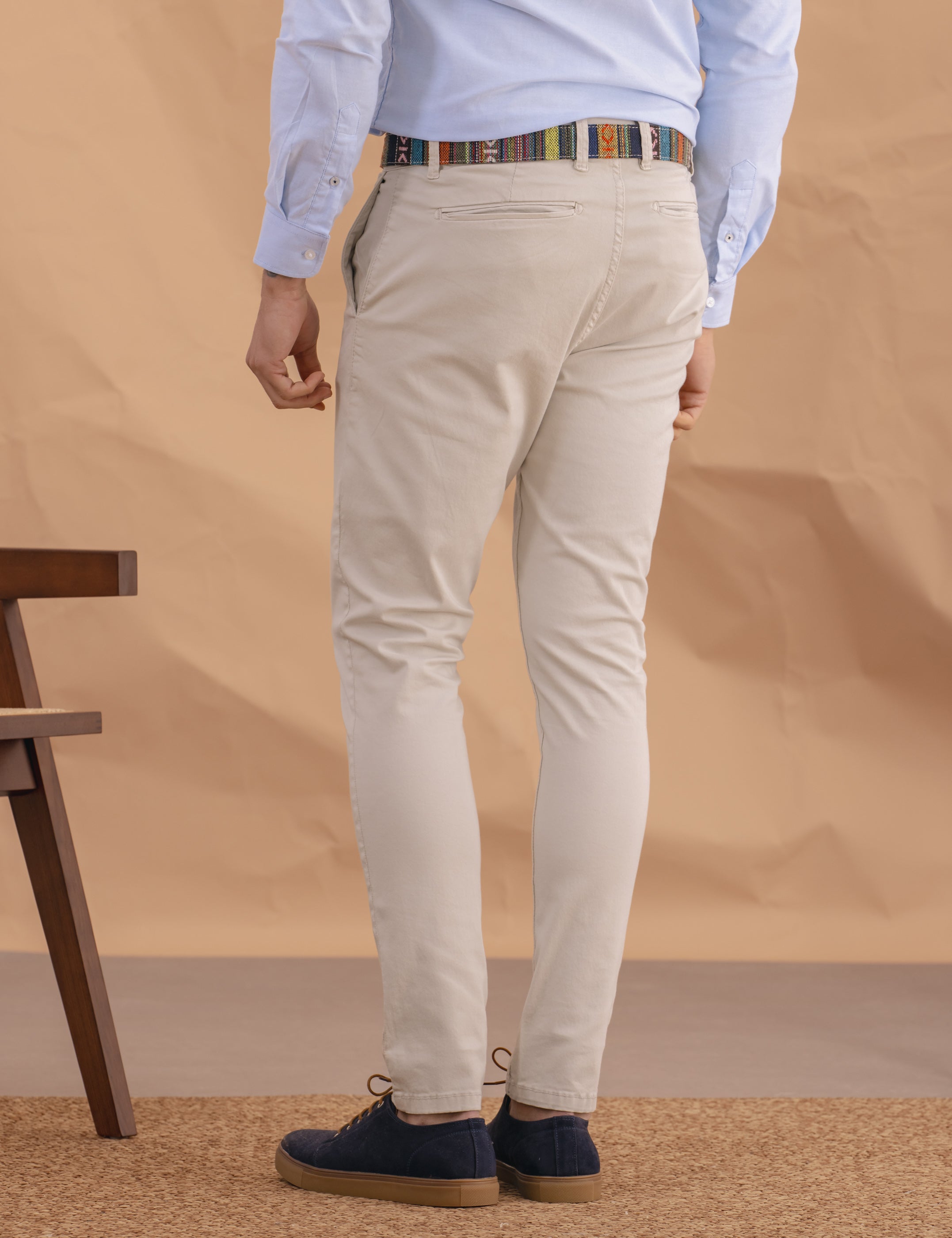 CHINO BÁSICO SKINNY