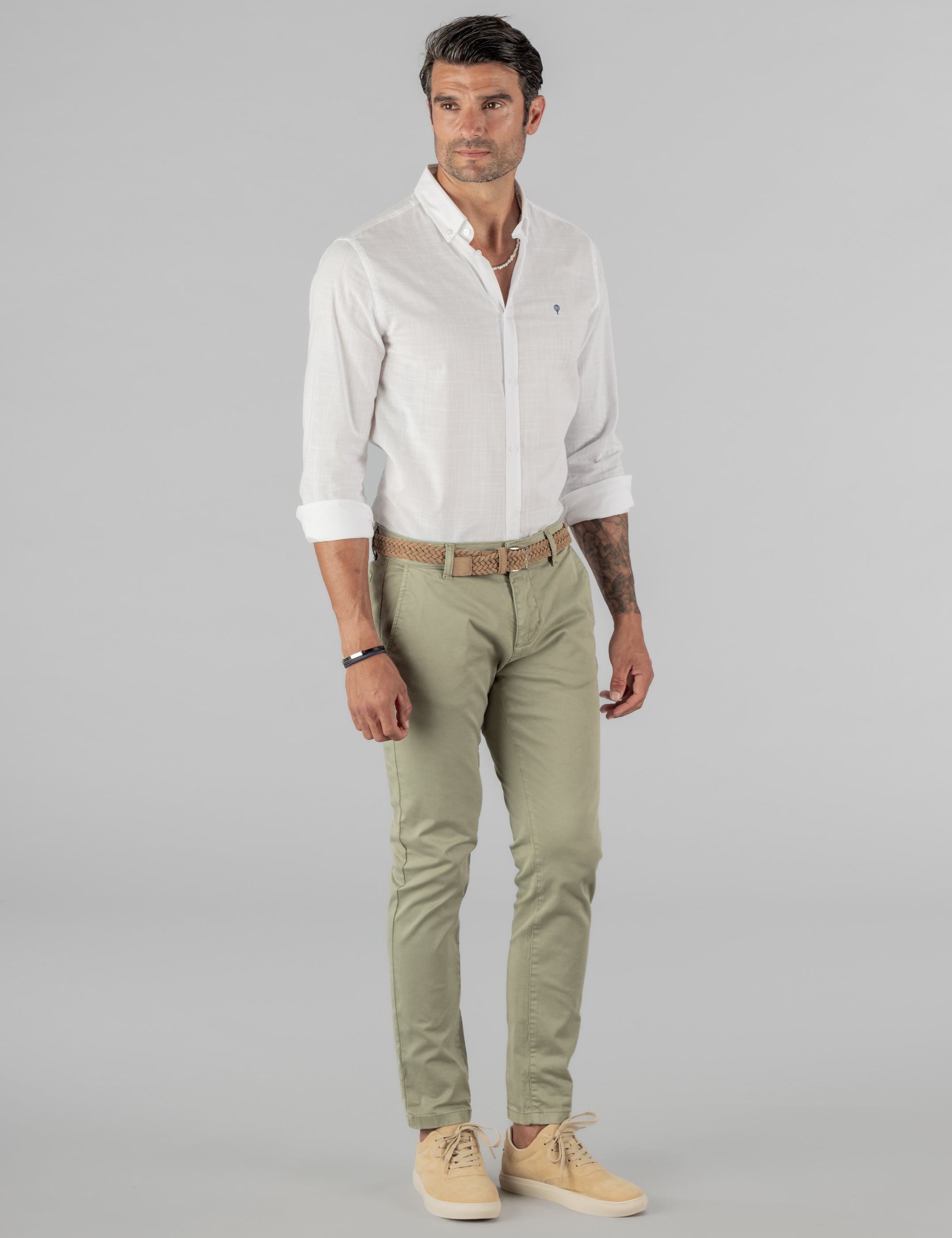 CHINO BÁSICO SLIM VERDE