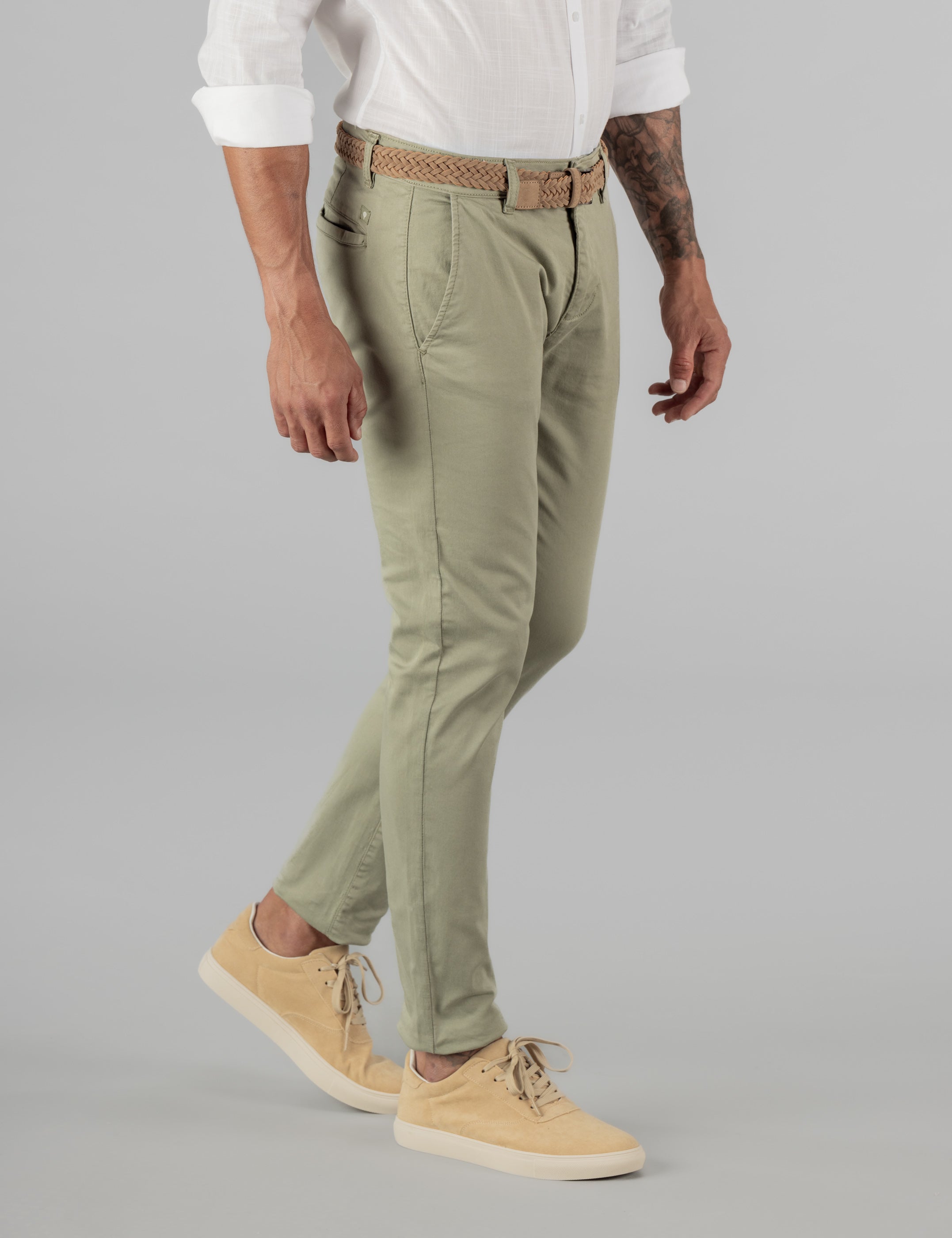 CHINO BÁSICO SLIM VERDE