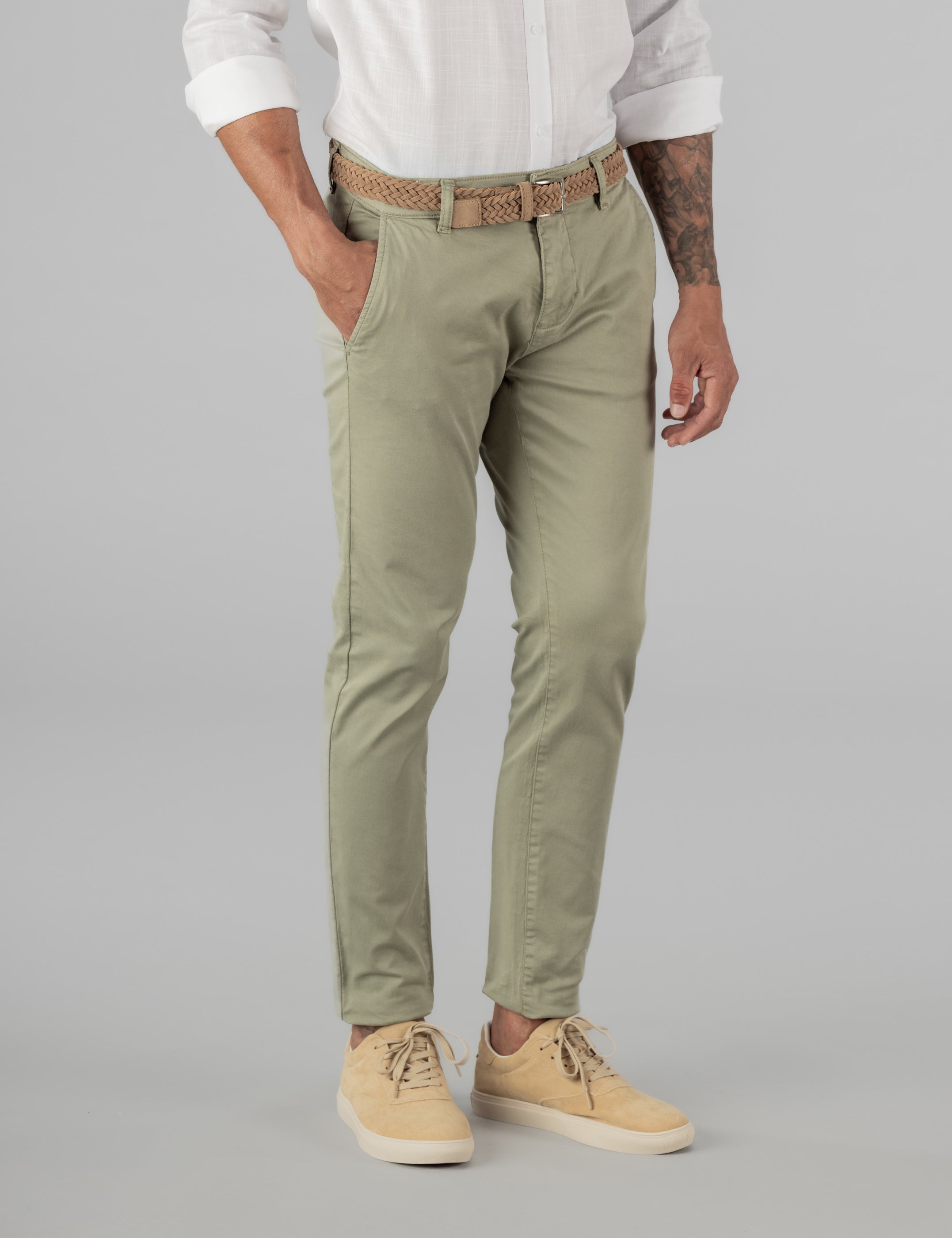 CHINO BÁSICO SLIM VERDE