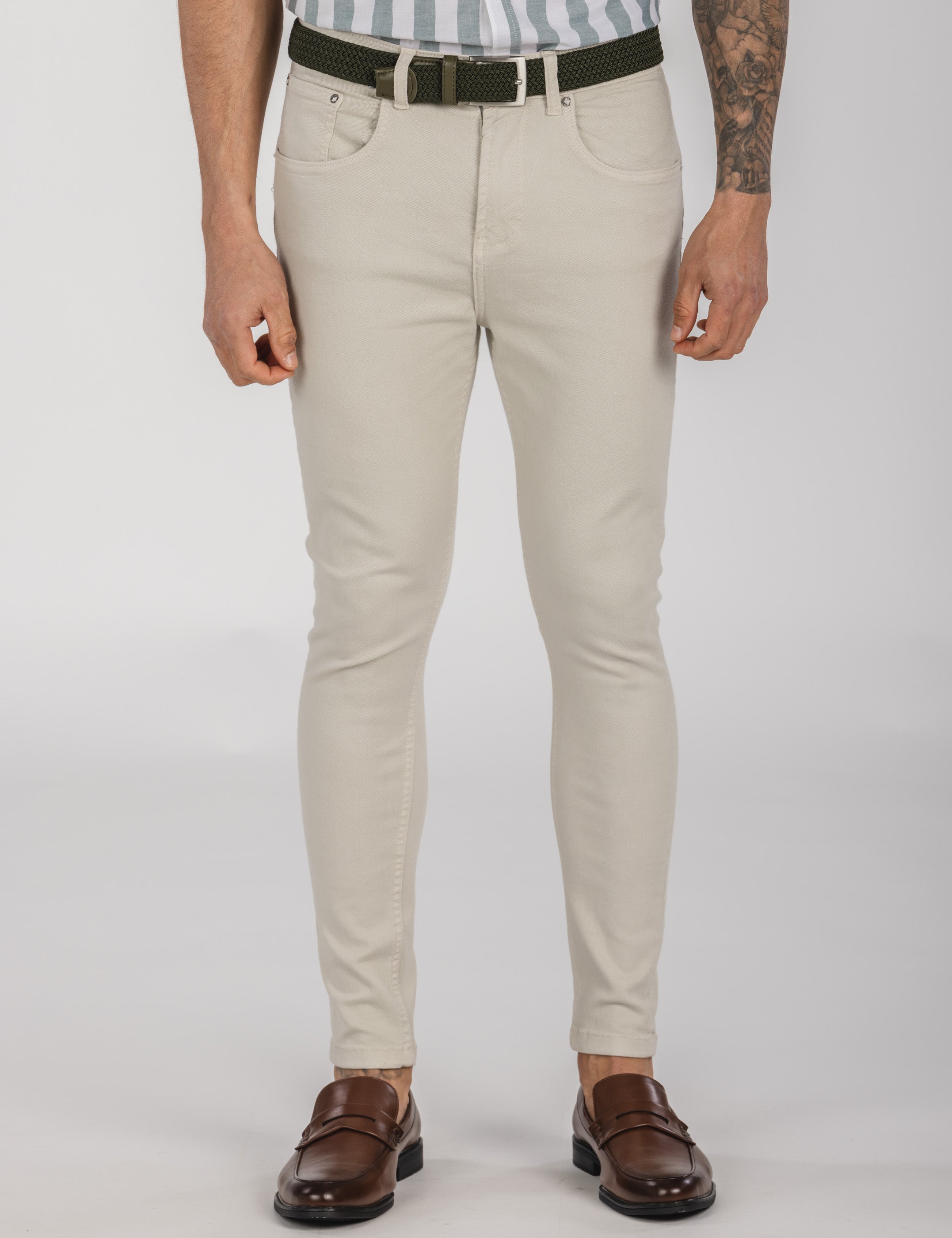 PANTALÓN 5 BOLSILLOS SKINNY GRIS