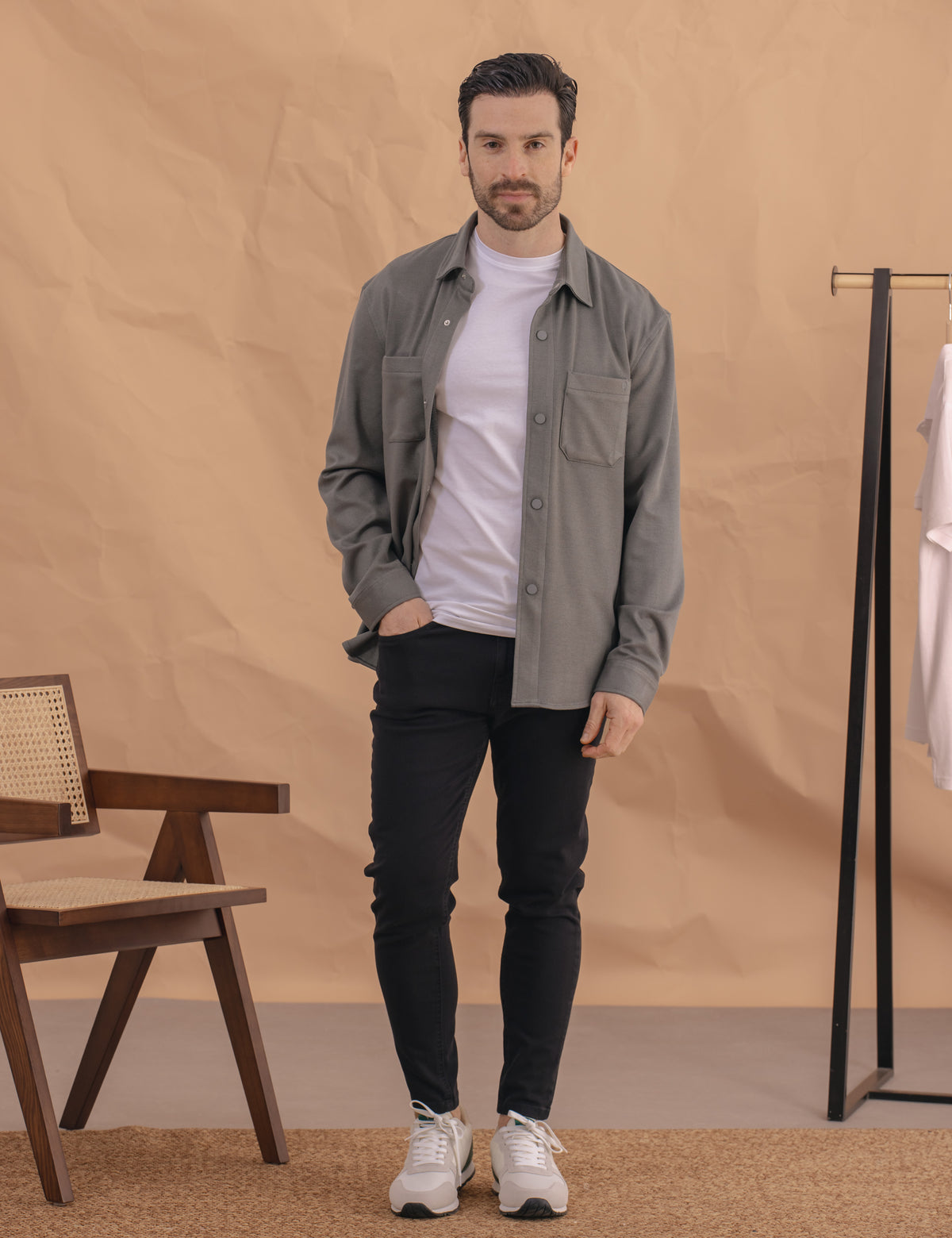 CALÇAS 5 BOLSOS SKINNY PRETAS