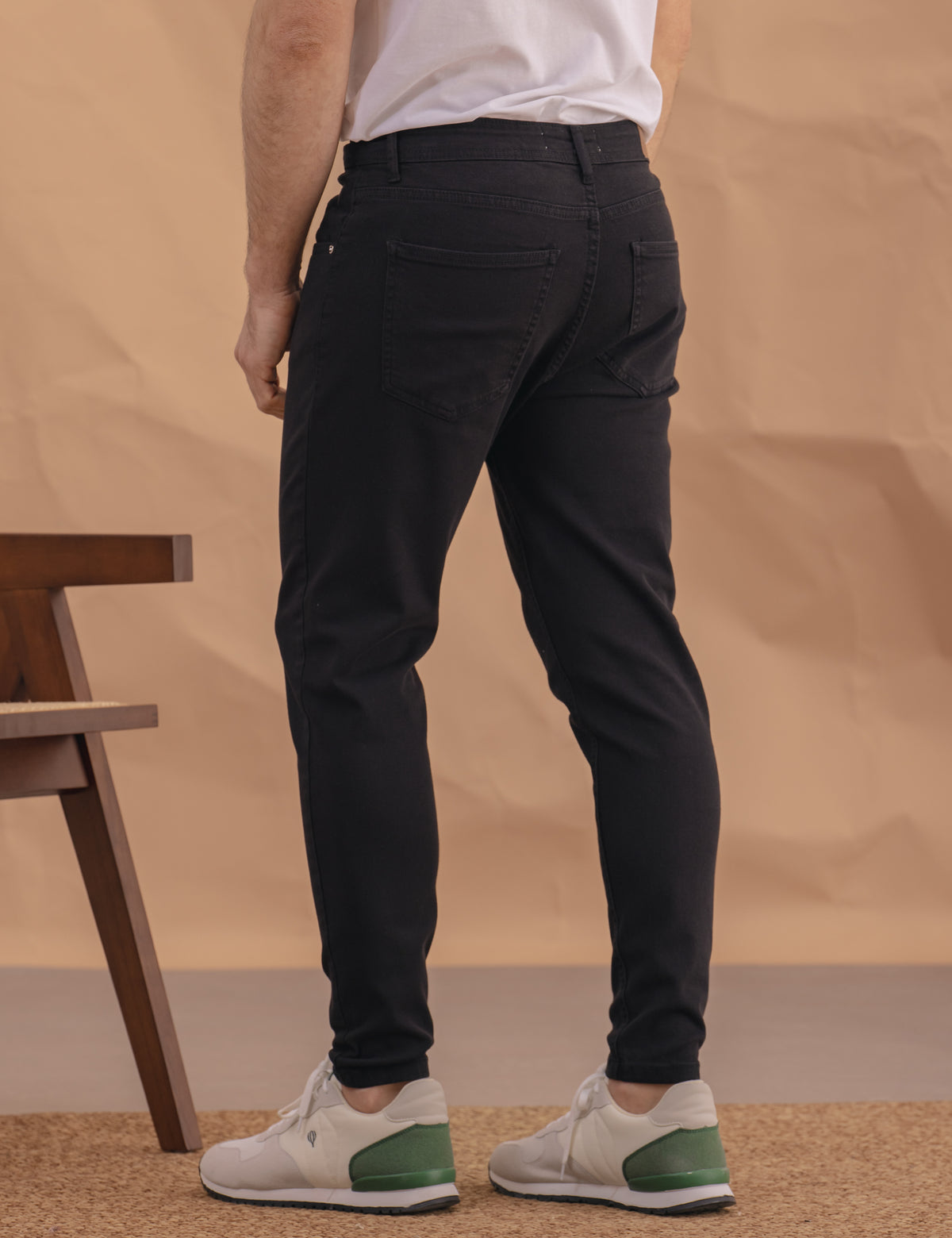 CALÇAS 5 BOLSOS SKINNY PRETAS