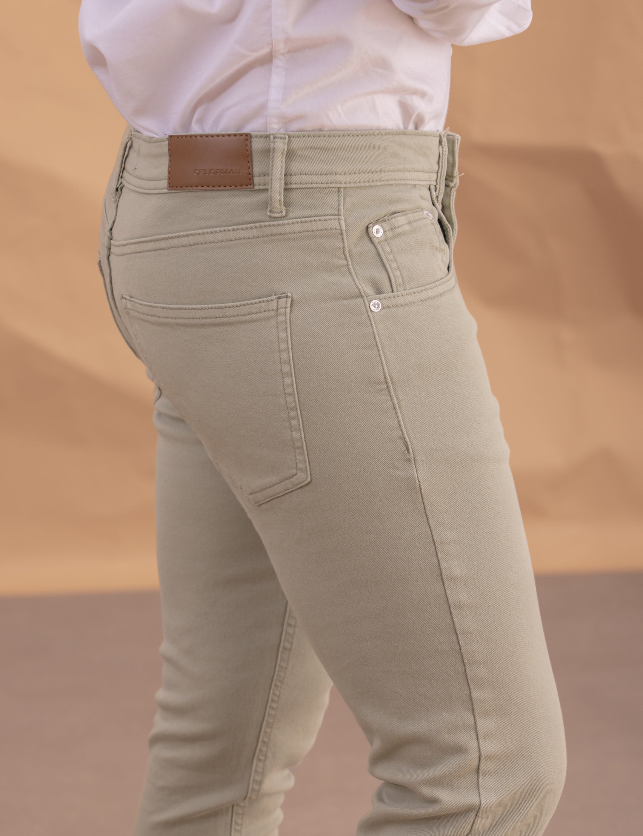 PANTALÓN 5 BOLSILLOS SKINNY VERDE