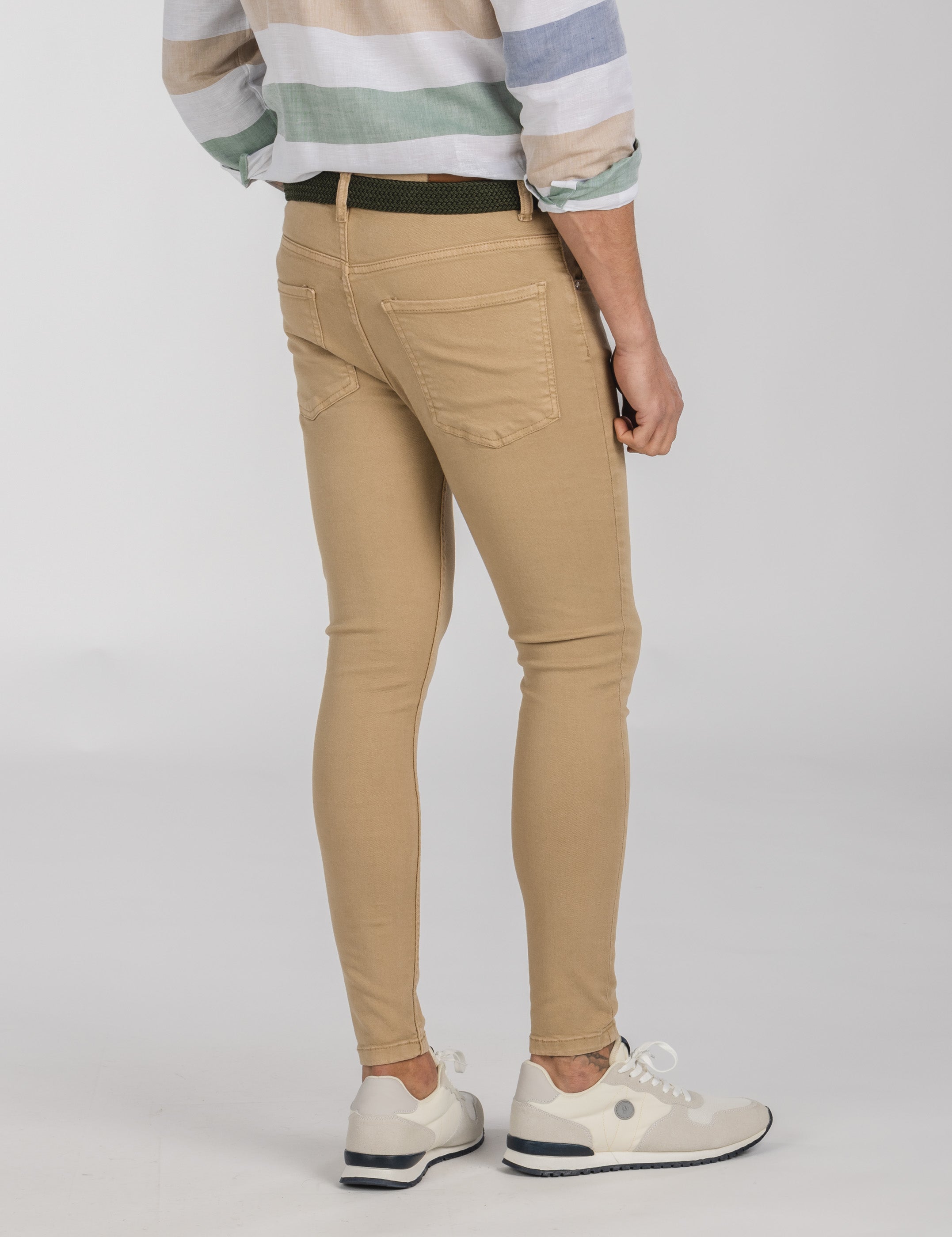 PANTALÓN 5 BOLSILLOS SKINNY CÁMEL