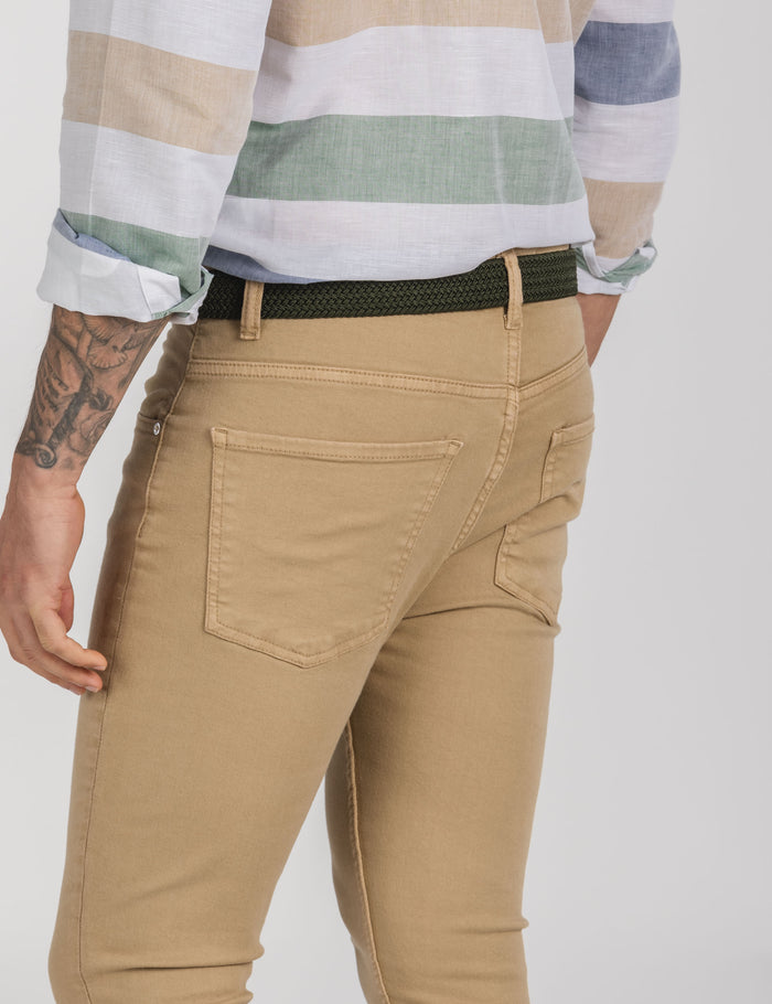 PANTALÓN 5 BOLSILLOS SKINNY CÁMEL