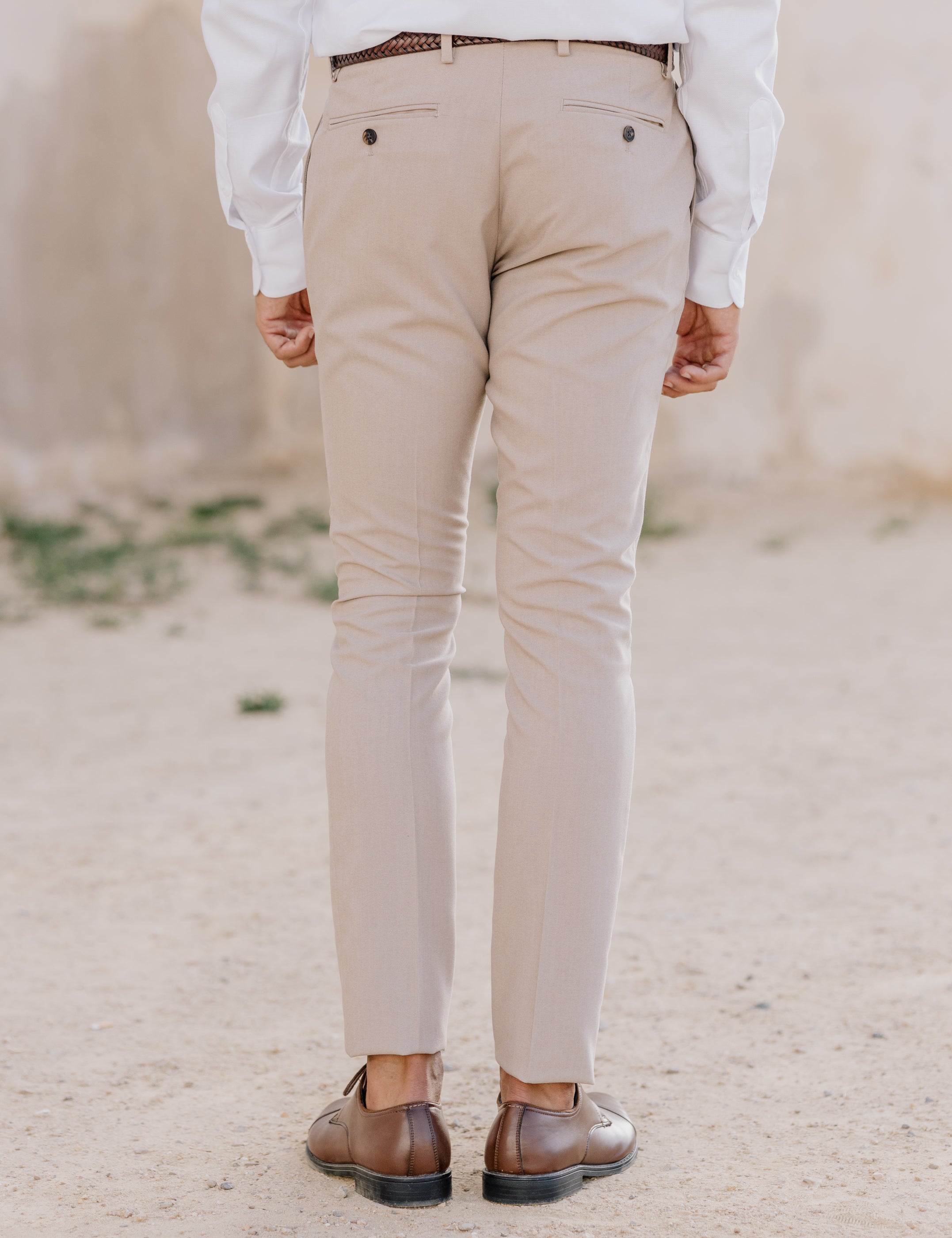 PANTALÓN DE TRAJE BEIGE