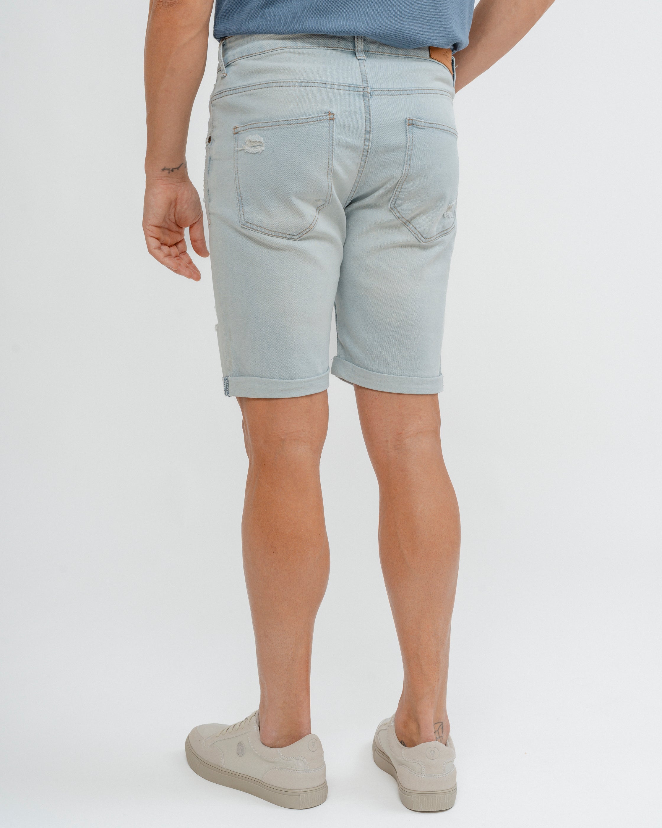 BERMUDA 5 BOLSILLOS DENIM ROTOS