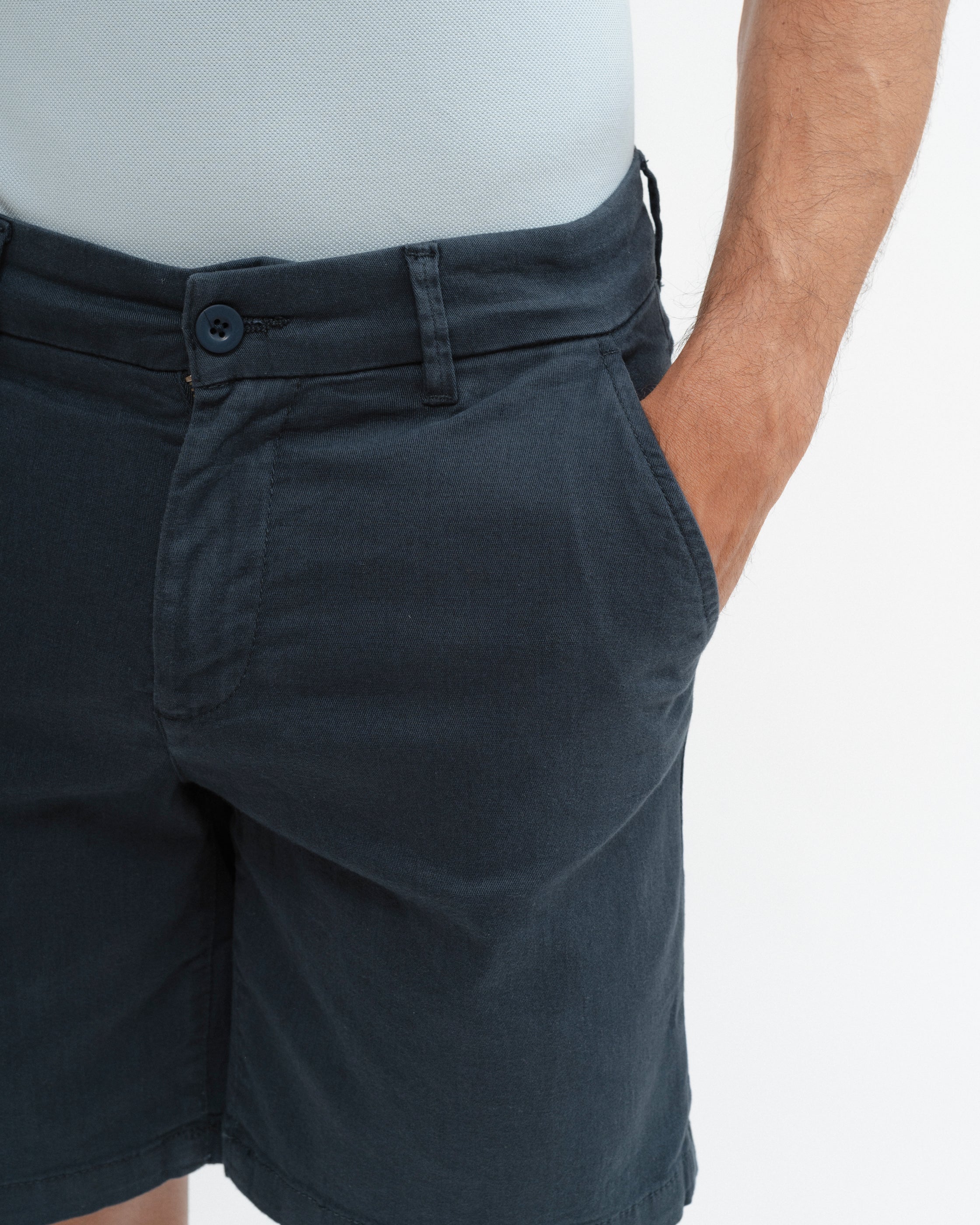 BERMUDA CHINO AZUL