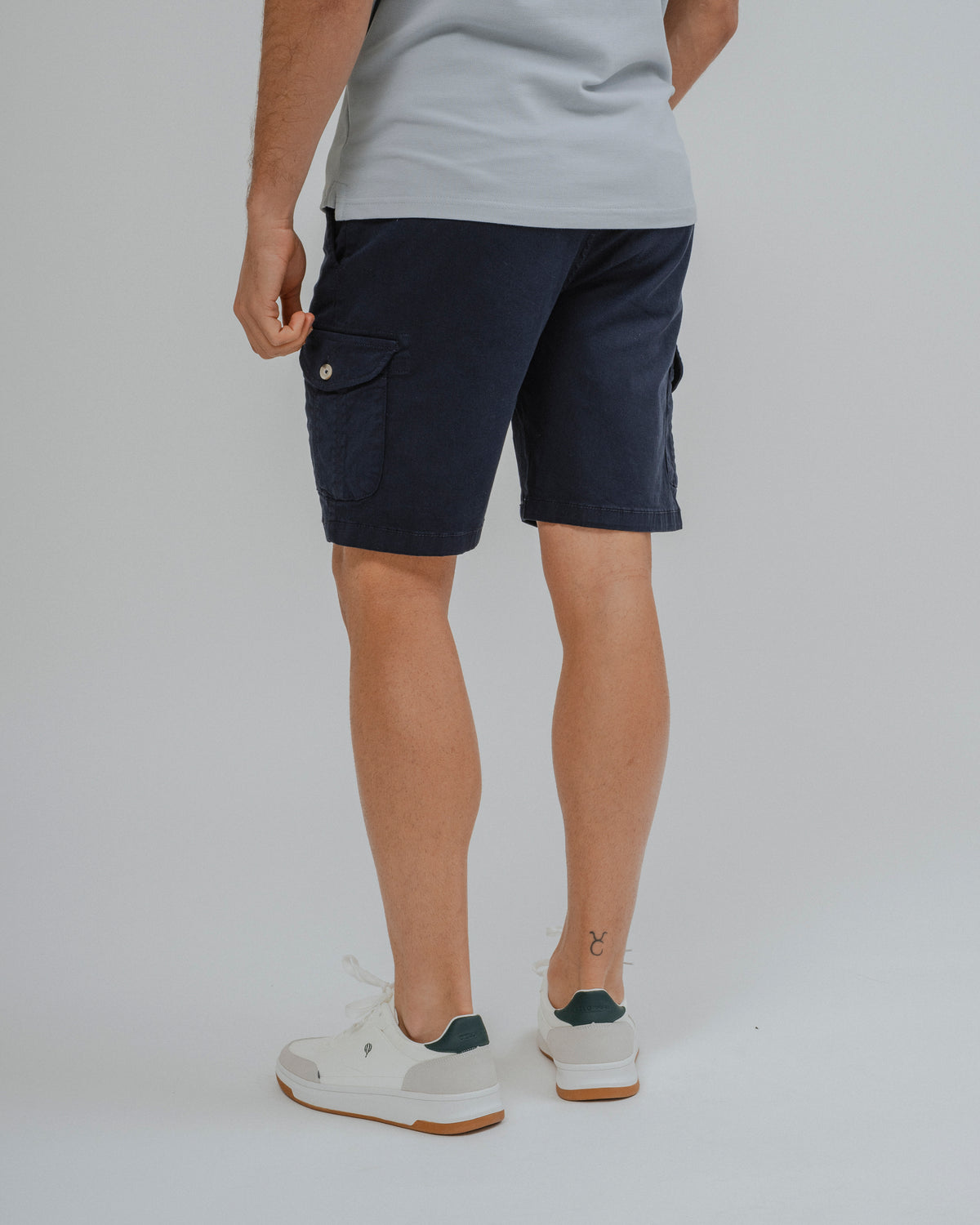 BERMUDAS CHINO CARGO AZUL