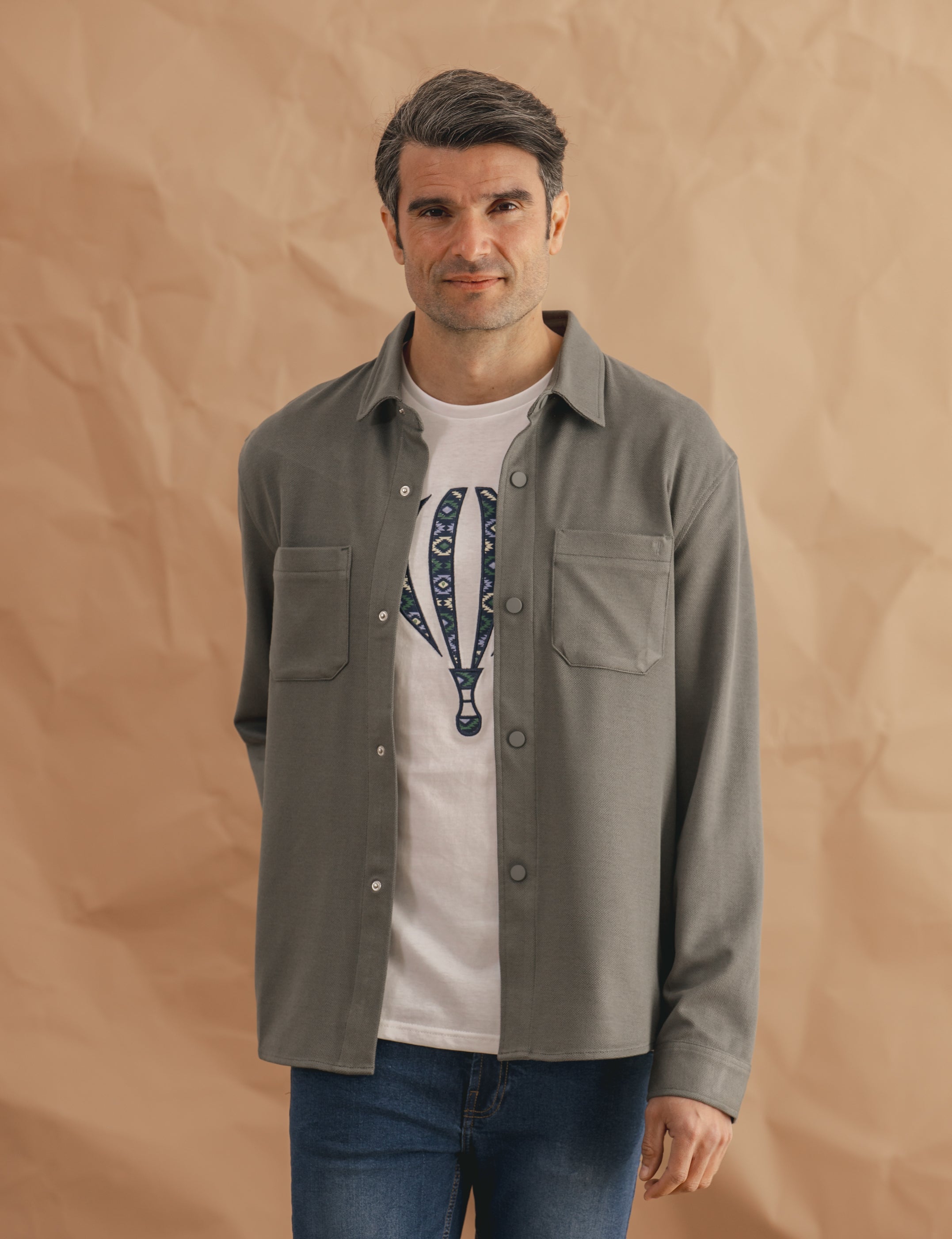 SOBRECAMISA VERDE PUNTO